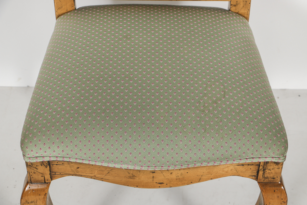 Country French Provincial Desk With Chair