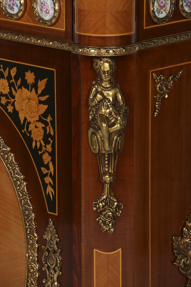 Mariner Furniture French Style Marble Top Chest