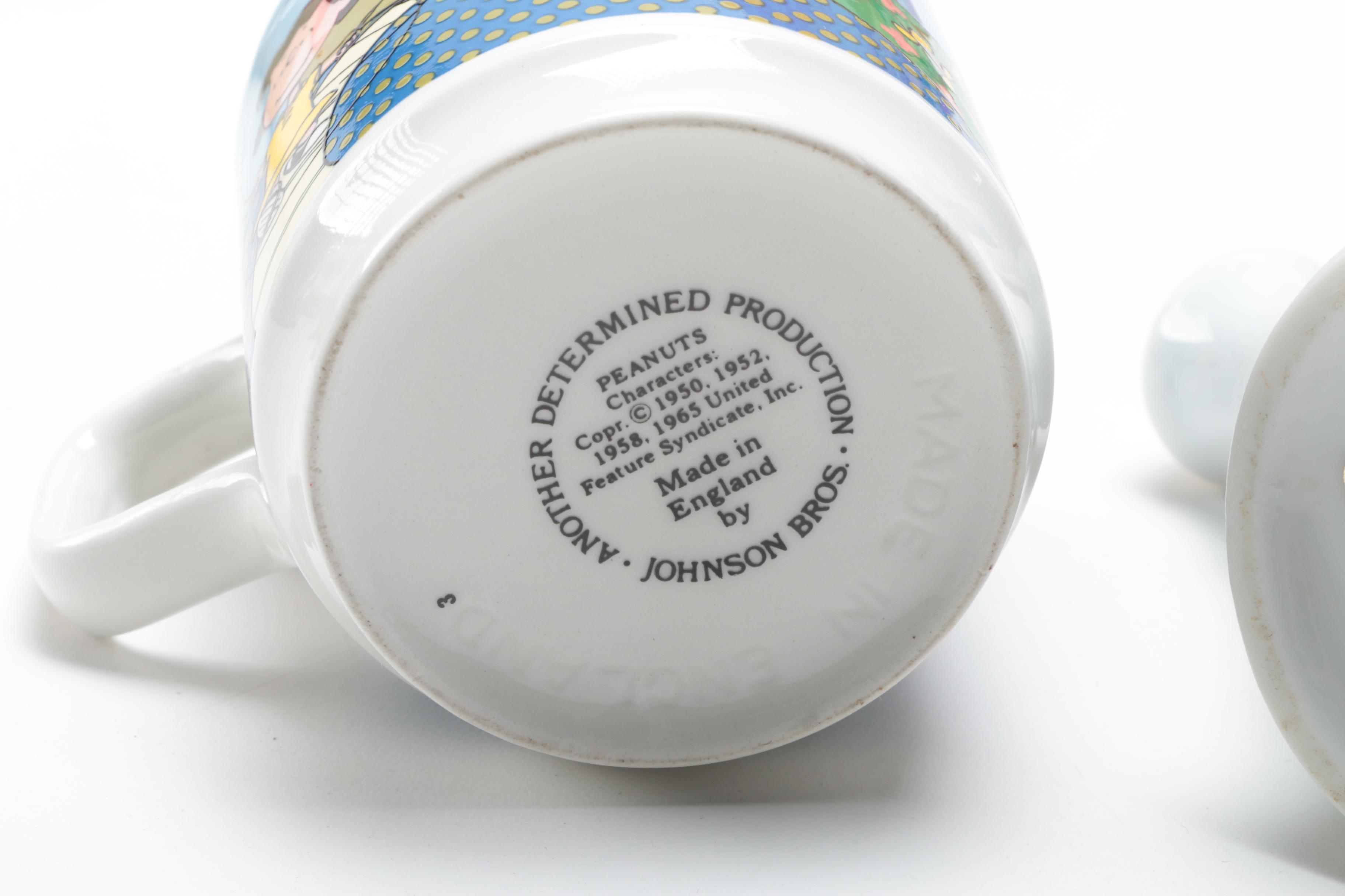 Vintage "Snoopy" and "Peanuts" Collectibles