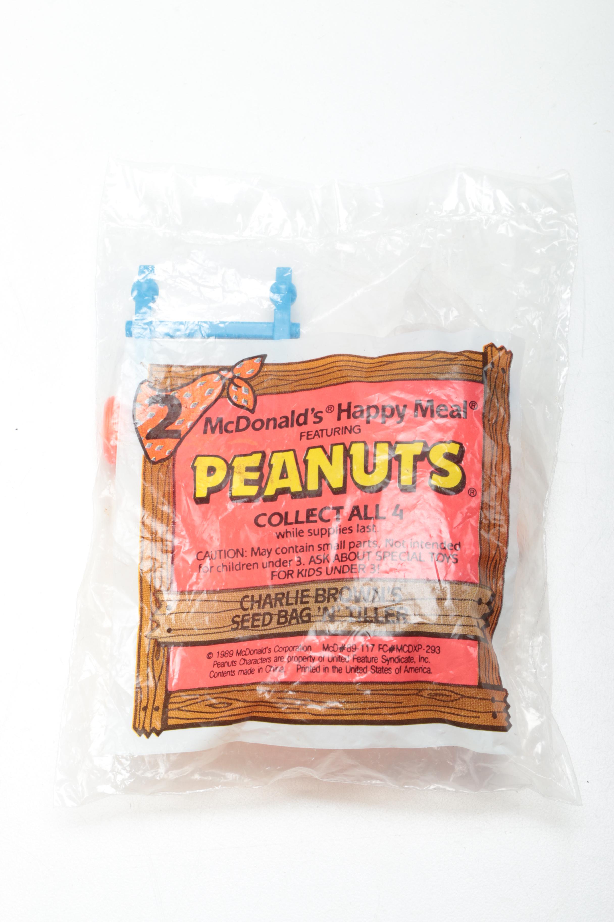 Vintage "Snoopy" and "Peanuts" Collectibles