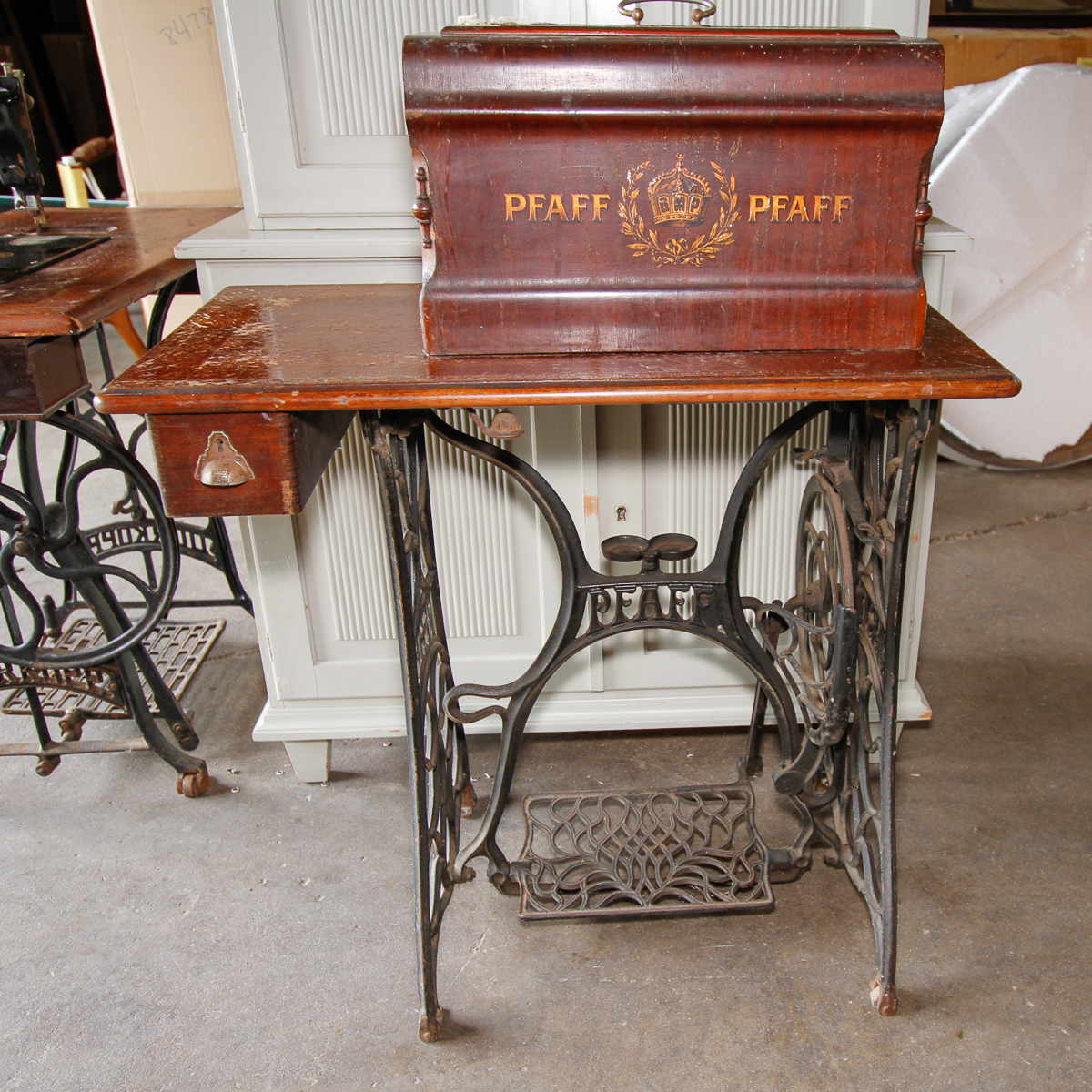 Pfaff Vintage Sewing Machine and Cover