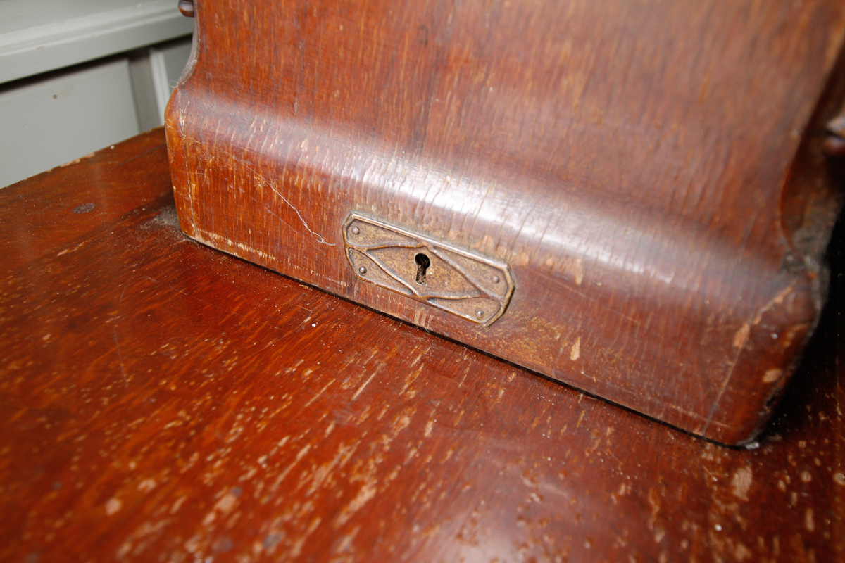 Pfaff Vintage Sewing Machine and Cover