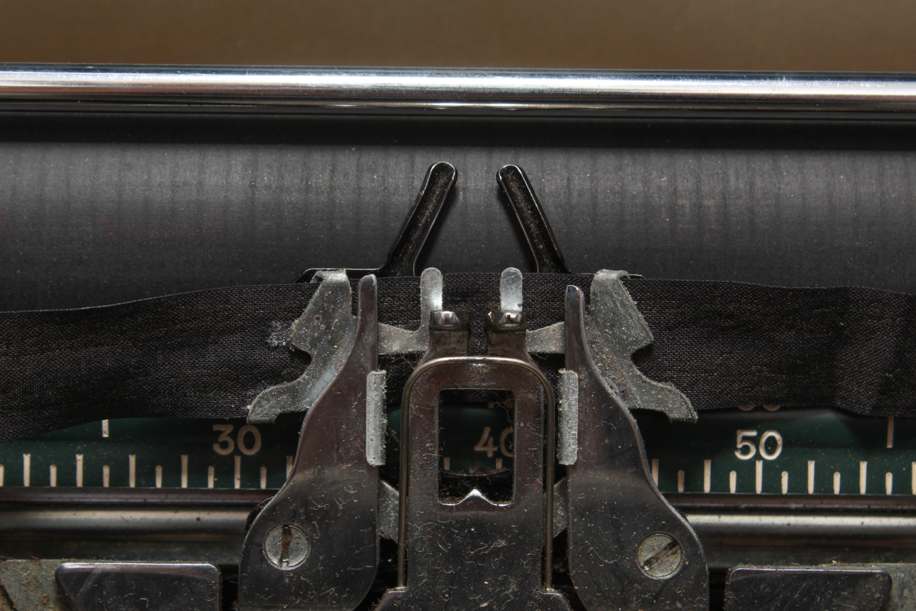 Smith Corona Clipper Portable Typewriter