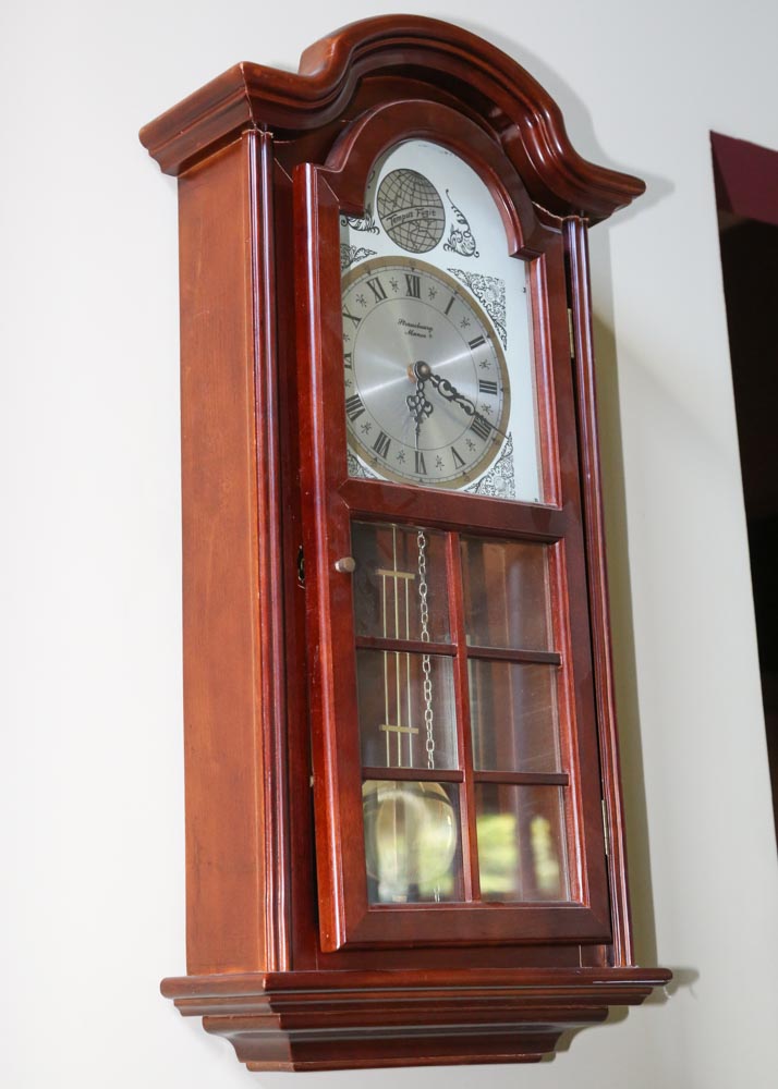 Tempus Fugit "Strausbourg Manor" Wall Clock