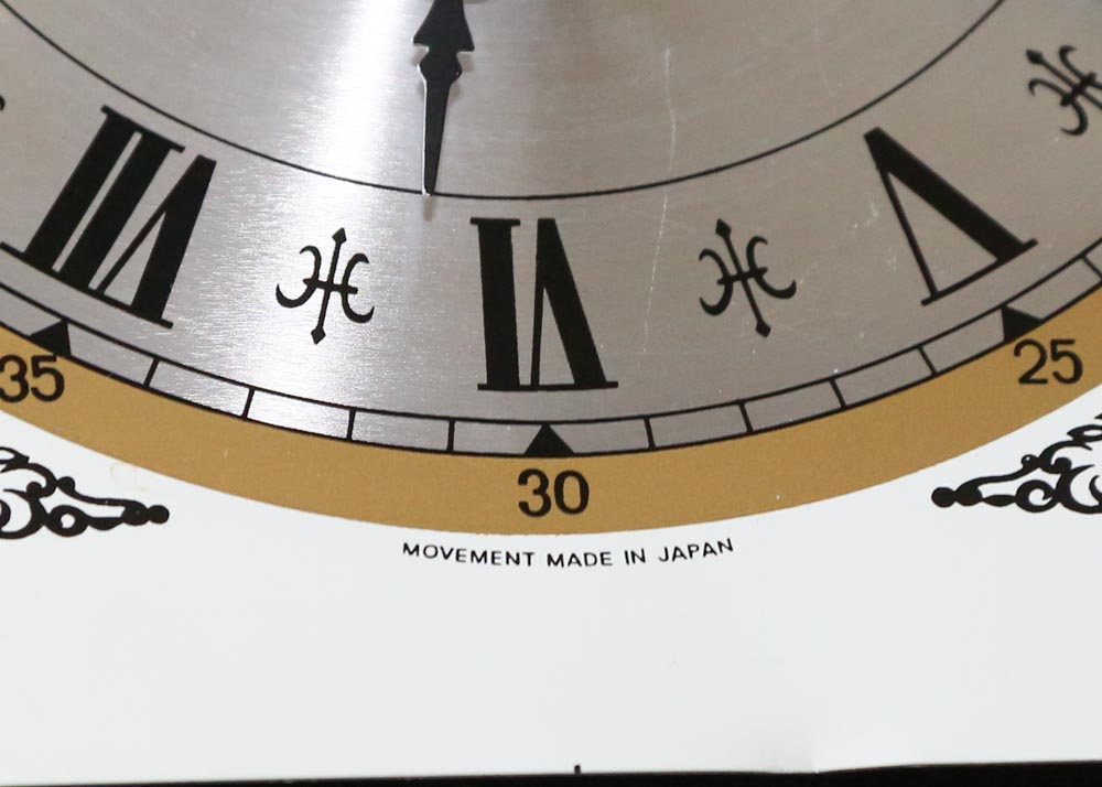 Tempus Fugit "Strausbourg Manor" Wall Clock