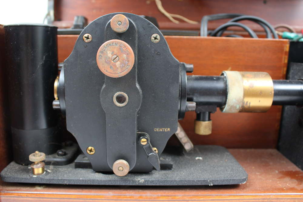 Vintage Simpli-Trol Portable Model Cambridge Electrocardiograph