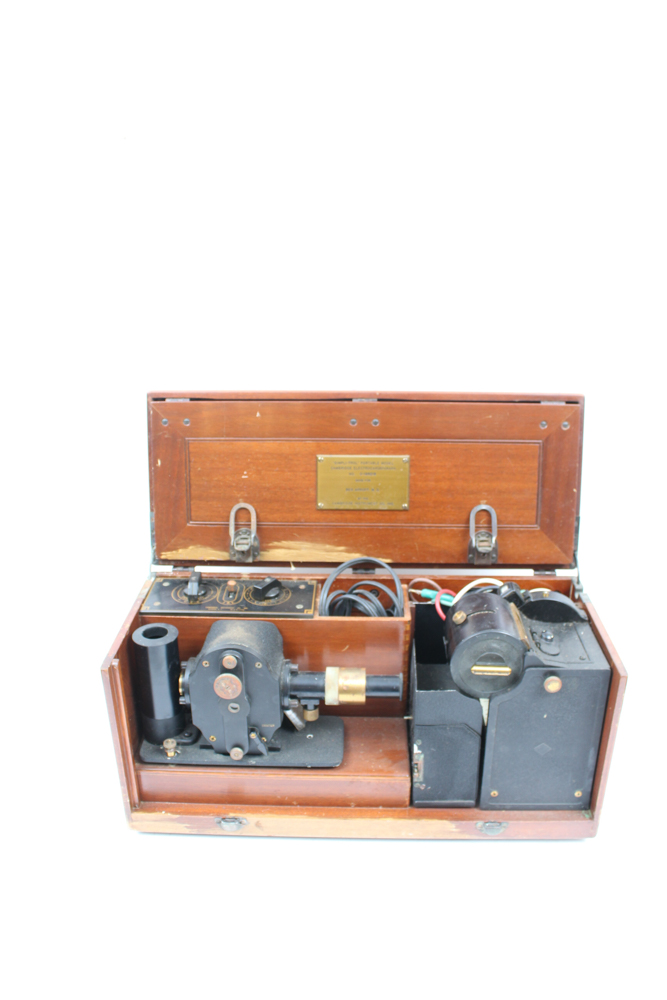 Vintage Simpli-Trol Portable Model Cambridge Electrocardiograph