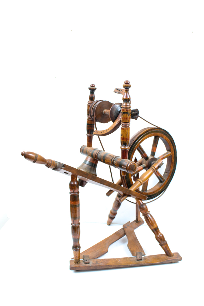Antique Spinning Wheel