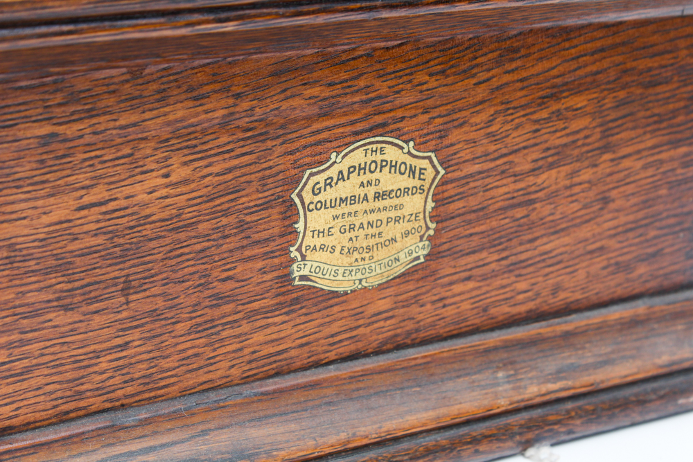 Antique 1897 Columbia Phonograph Co. Gramophone