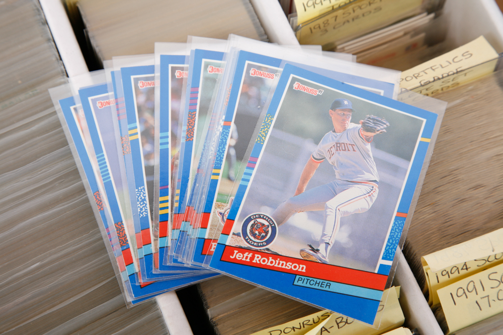 Large Collection of  1980 - 2000 Baseball Cards