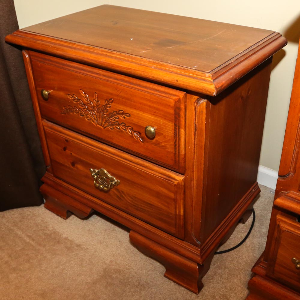 Webb Furniture Nightstand