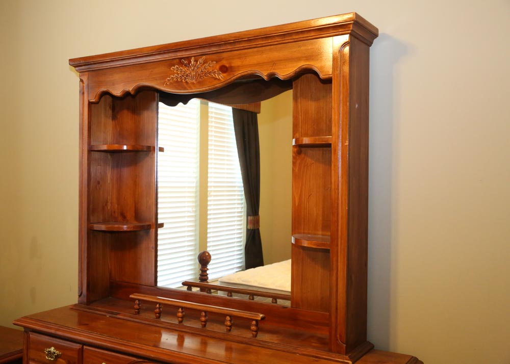 Webb Furniture Dresser with Mirror