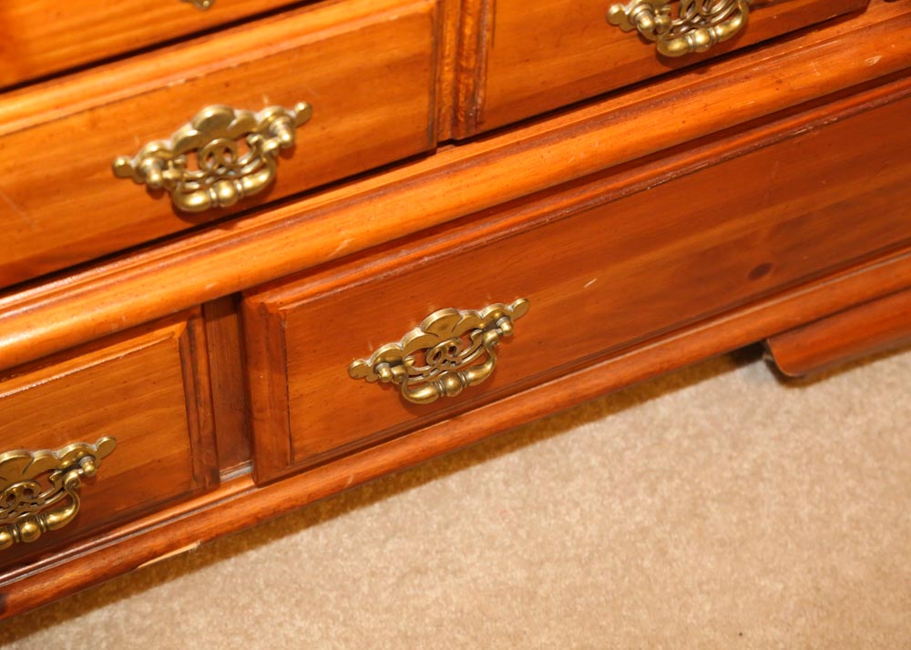 Webb Furniture Dresser with Mirror