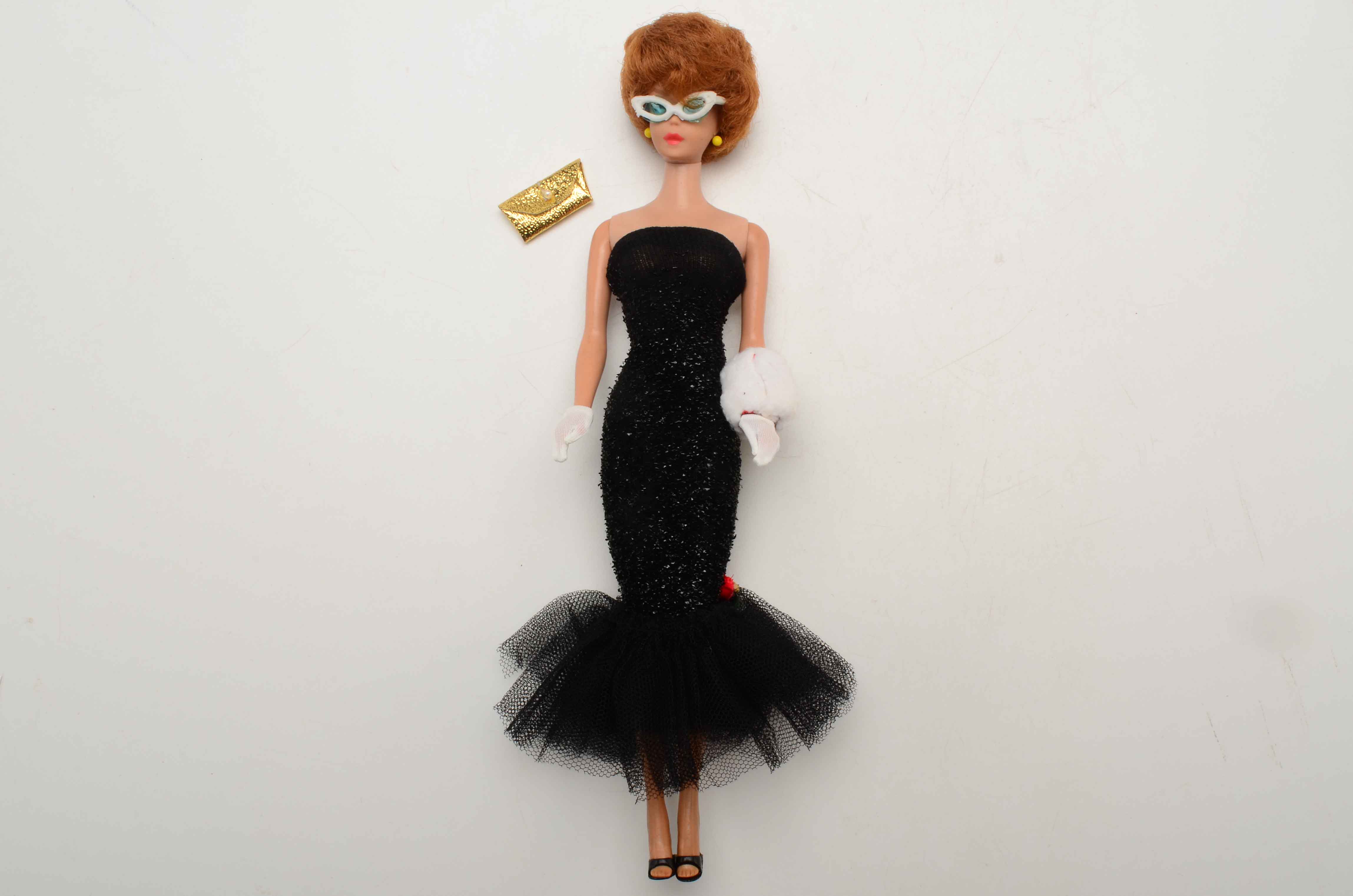 Vintage Midge Doll with Case and Accesories