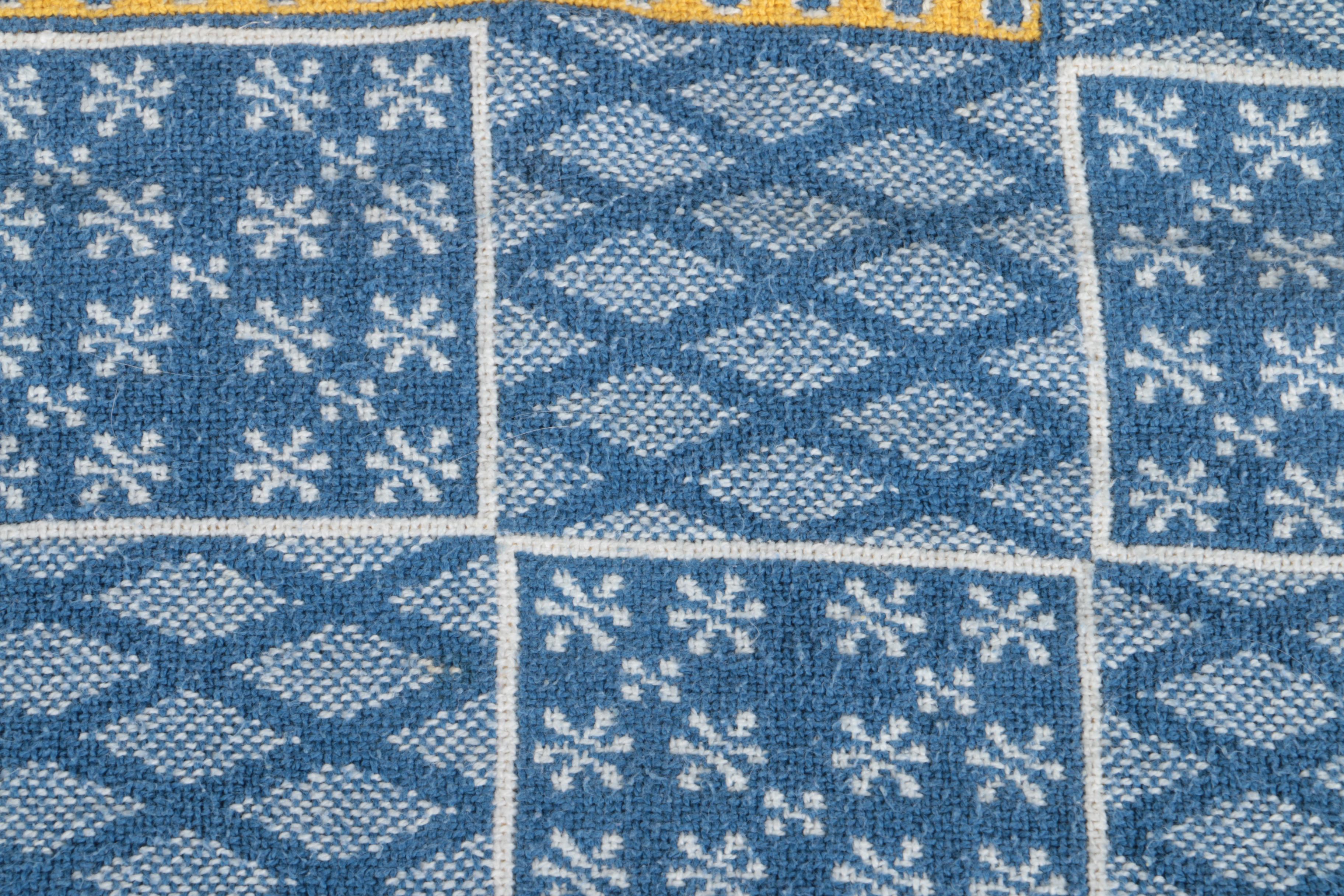 Vintage Woven Jacquard Throw Blanket