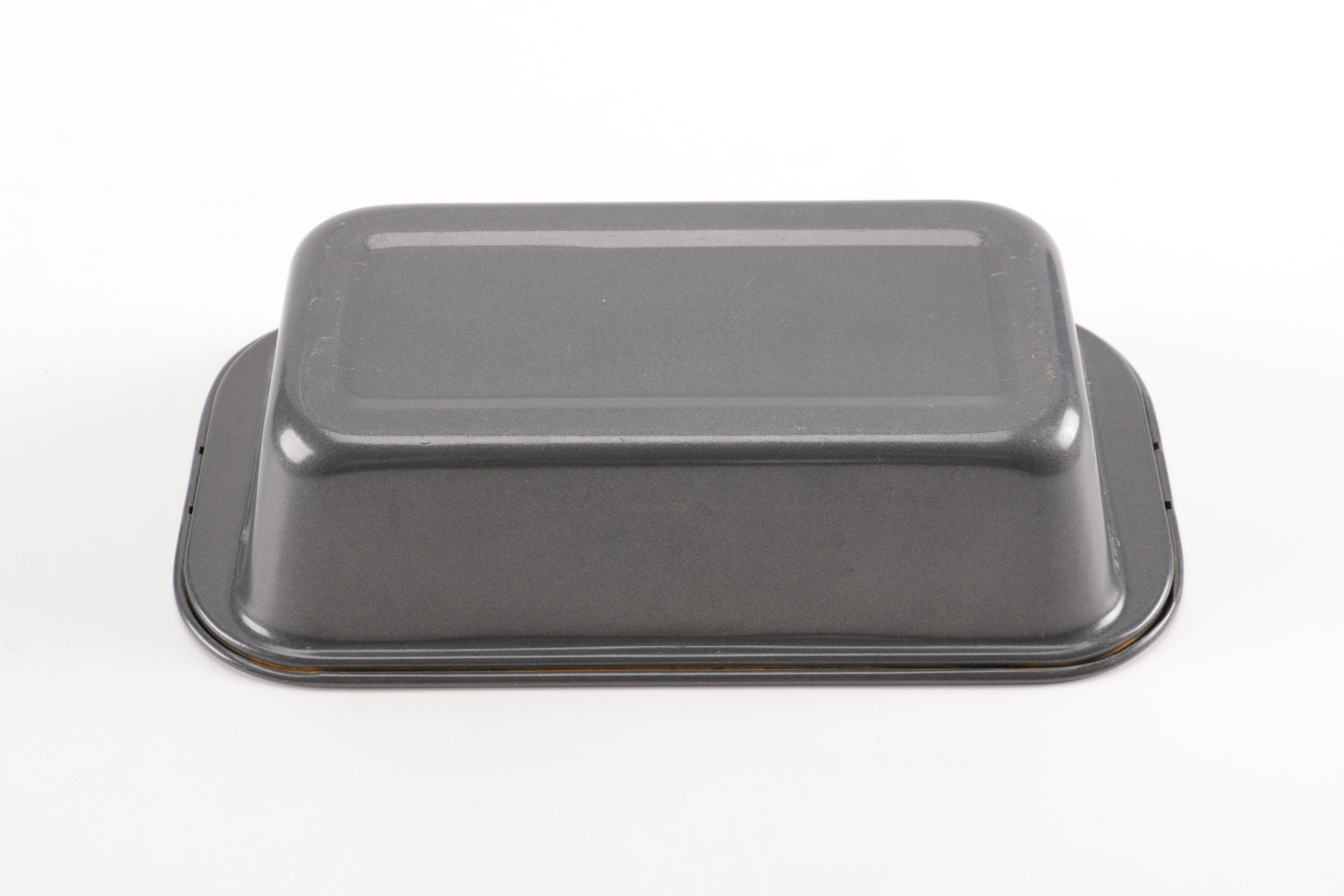 Loaf and Nordic Ware Bundt Pans