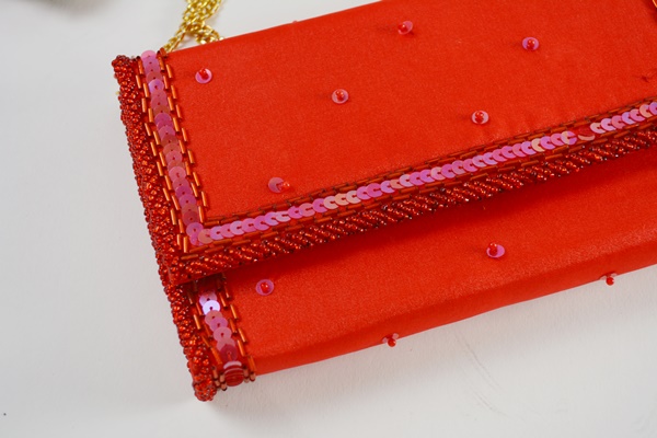 Red Bead and Sequined Pañuelo/Scarf, Shoes and Handbag