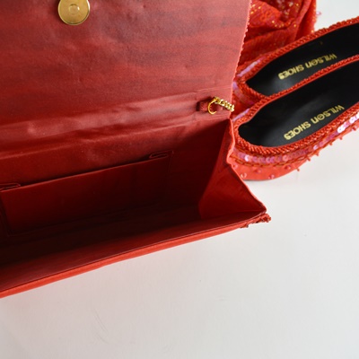 Red Bead and Sequined Pañuelo/Scarf, Shoes and Handbag