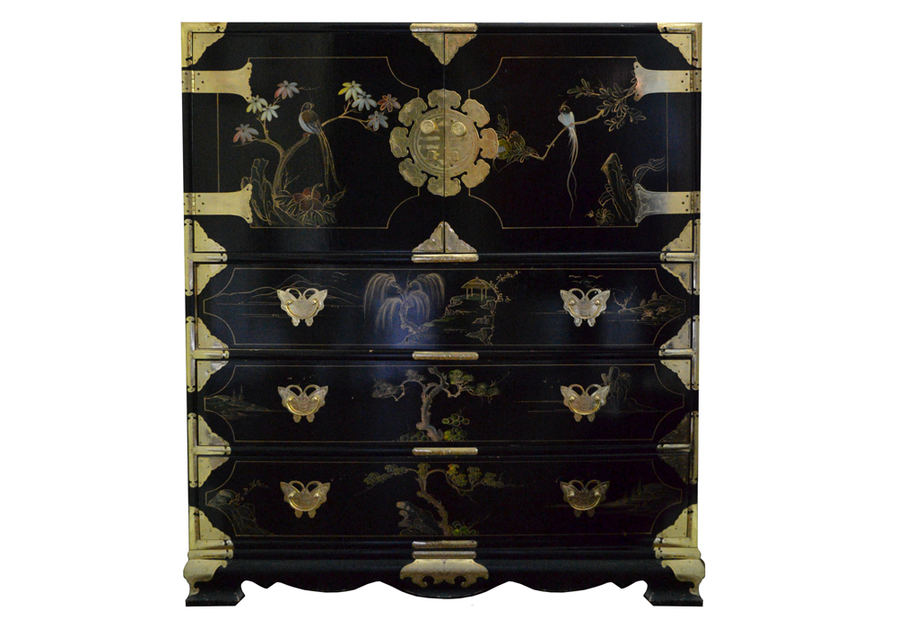 Chinoiserie Chest of Drawers