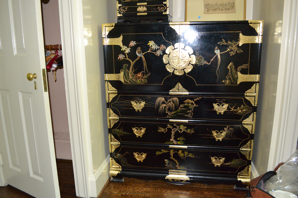 Chinoiserie Chest of Drawers
