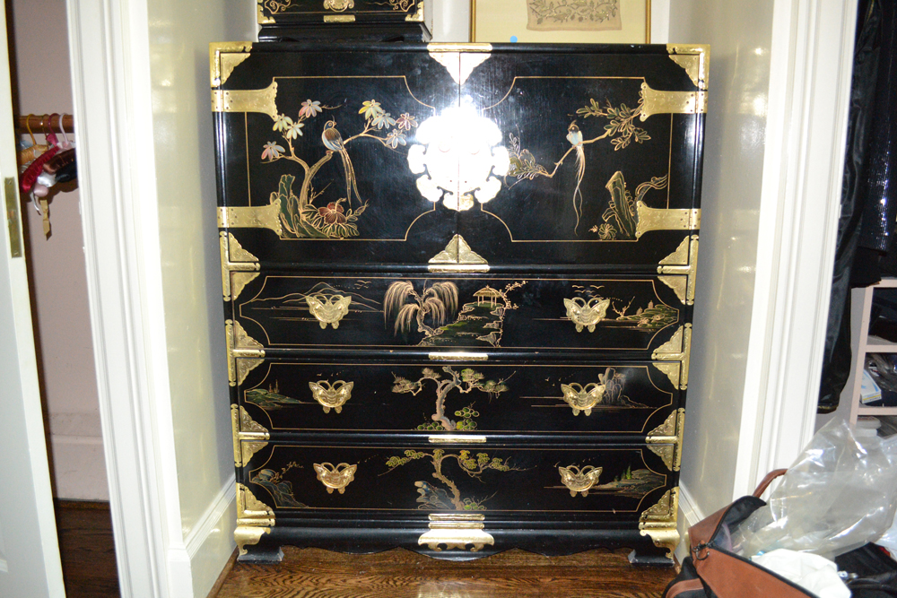 Chinoiserie Chest of Drawers