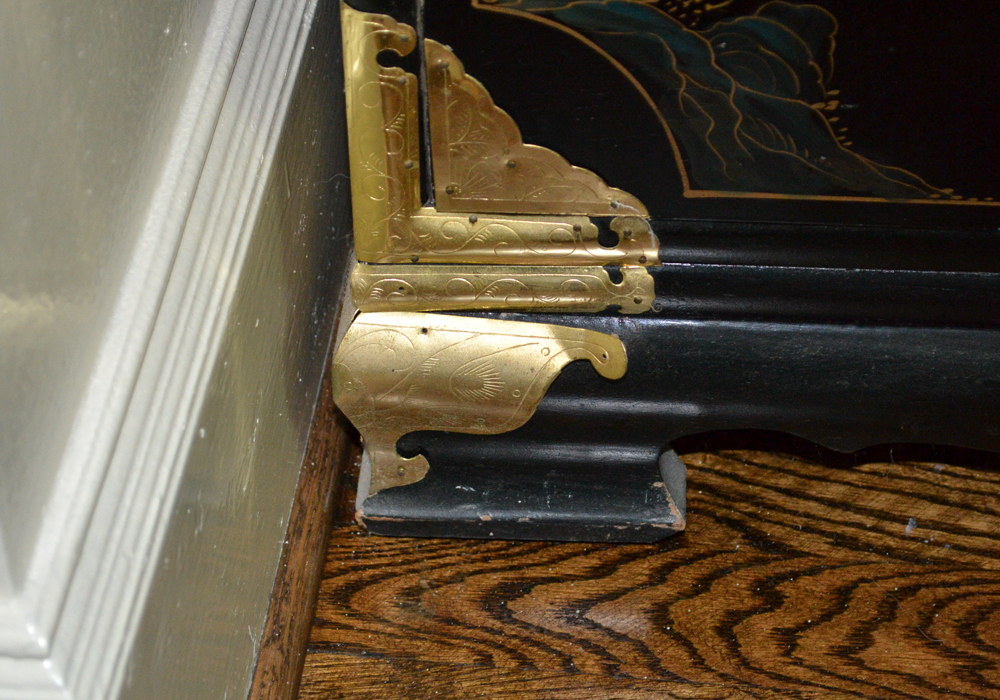 Chinoiserie Chest of Drawers