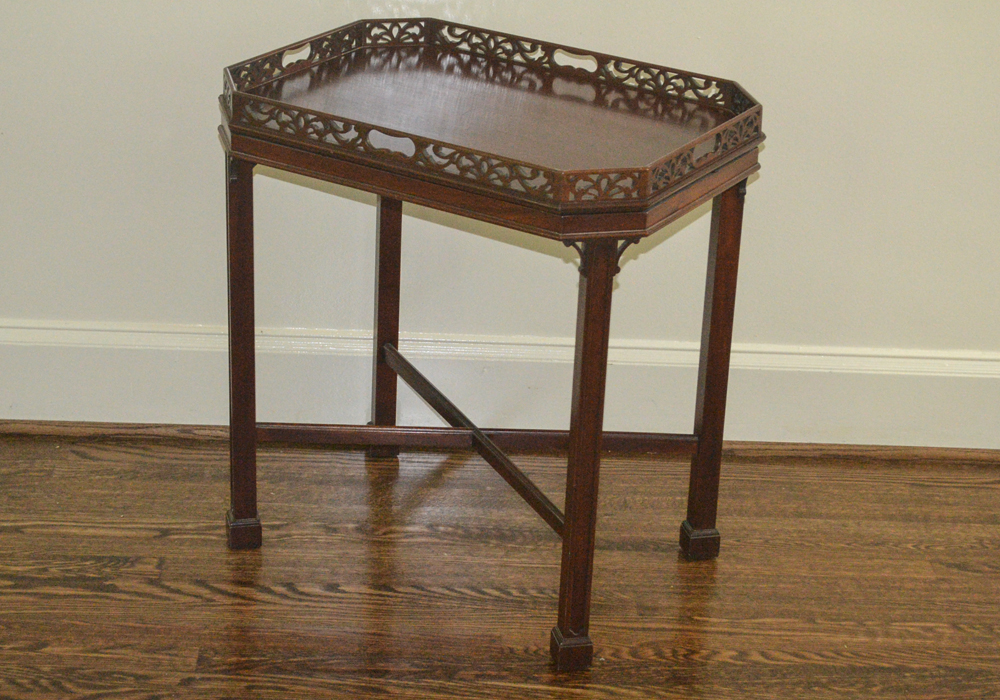 Chippendale Style Tray Table by Williamsburg Tradition House