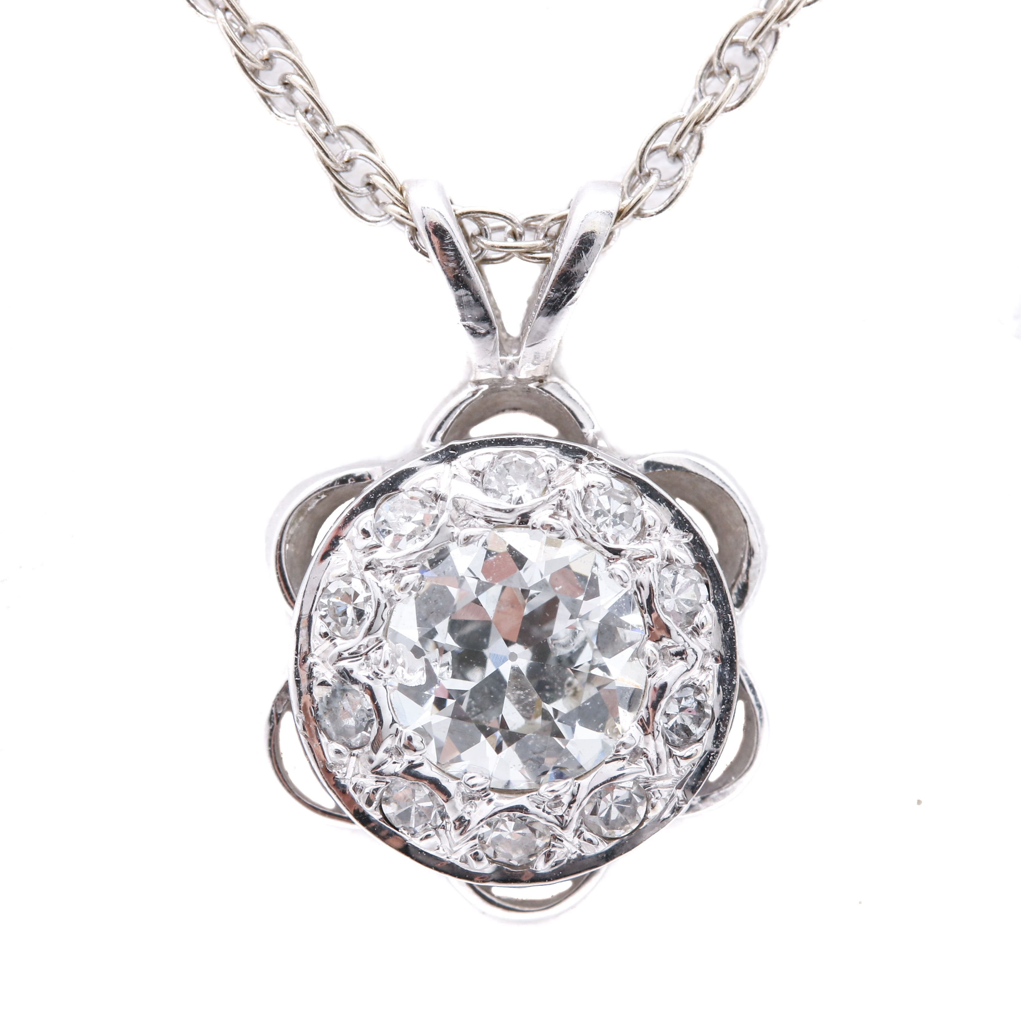 14K White Gold Diamond Pendant Necklace
