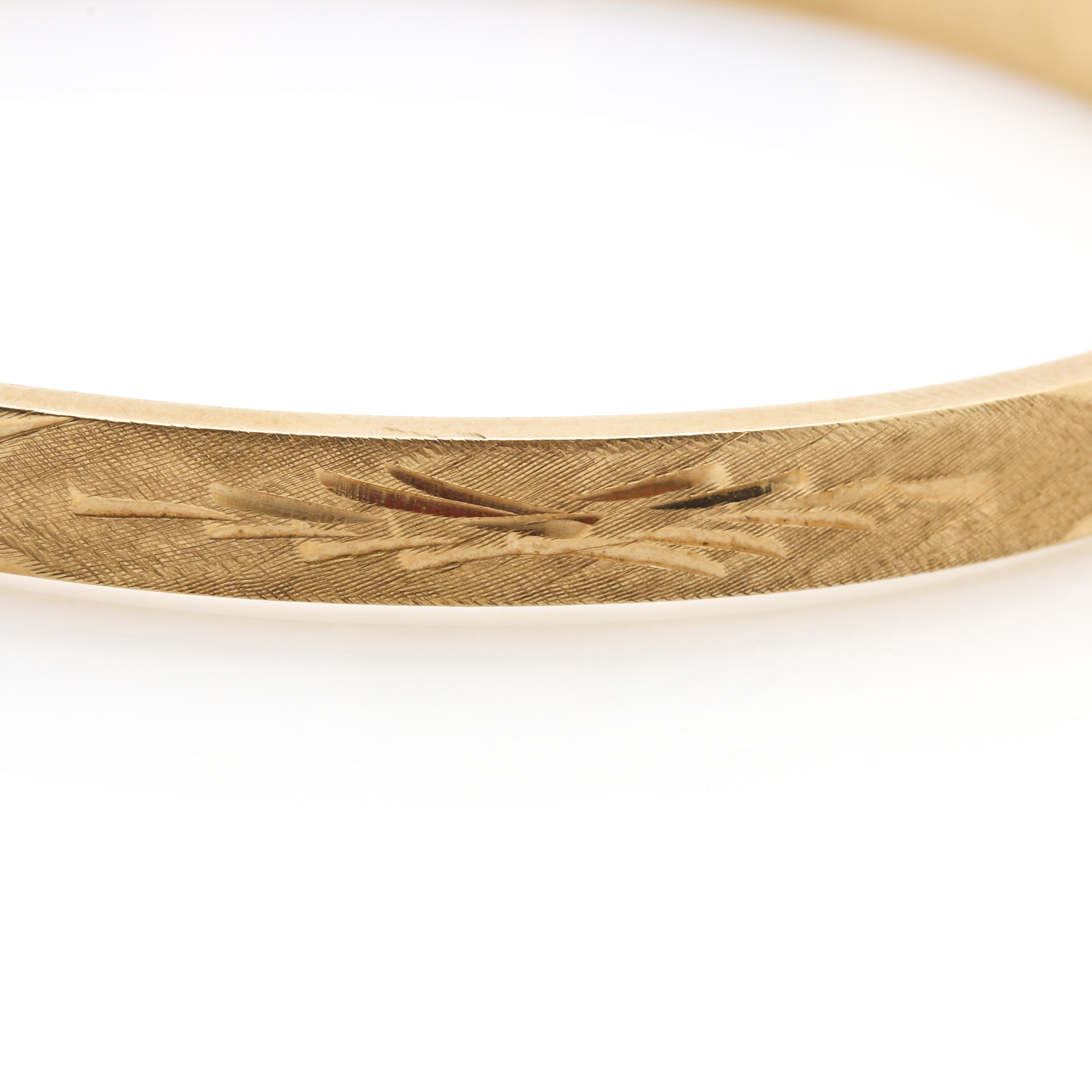 14K Yellow Gold Engraved Hinge Bangle