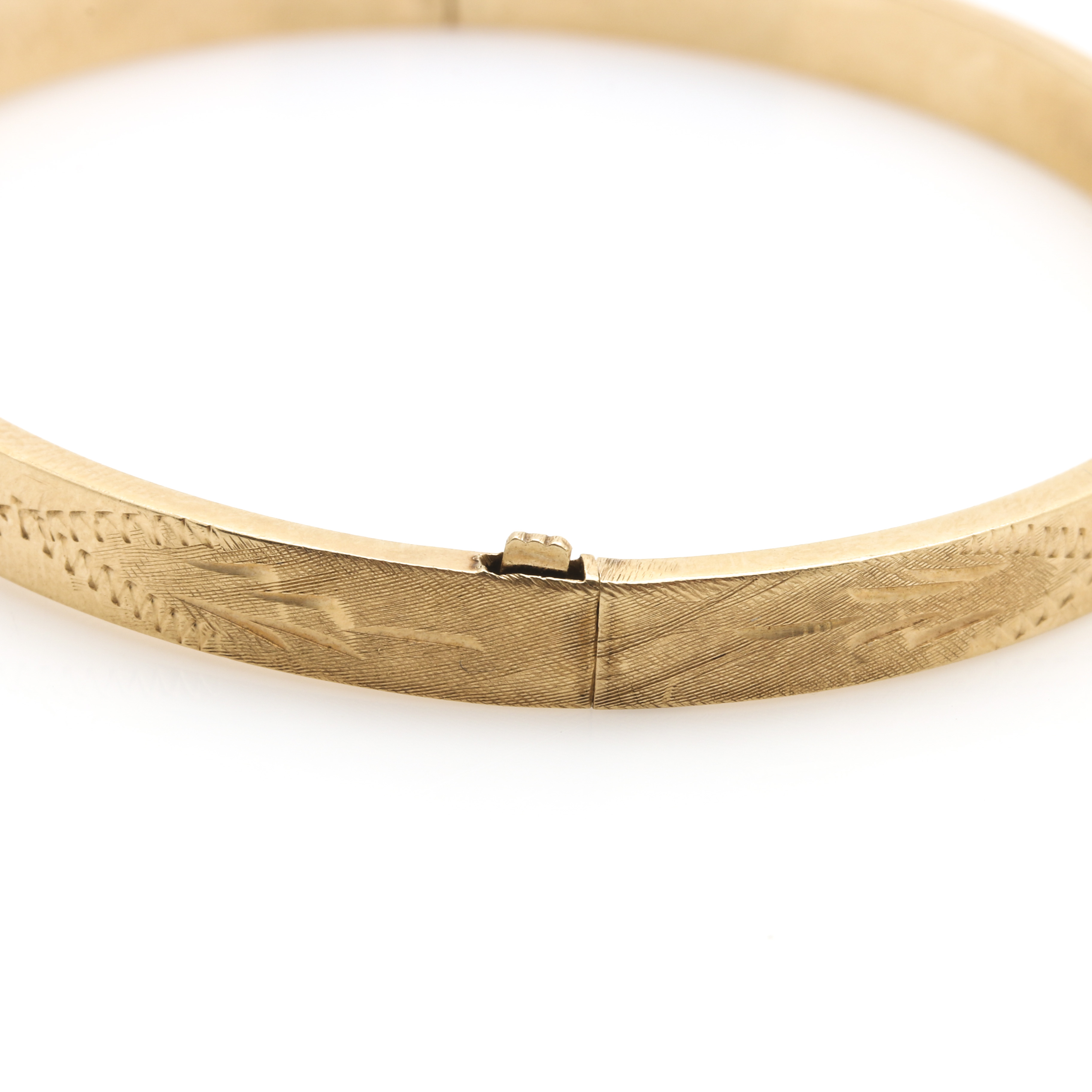 14K Yellow Gold Engraved Hinge Bangle