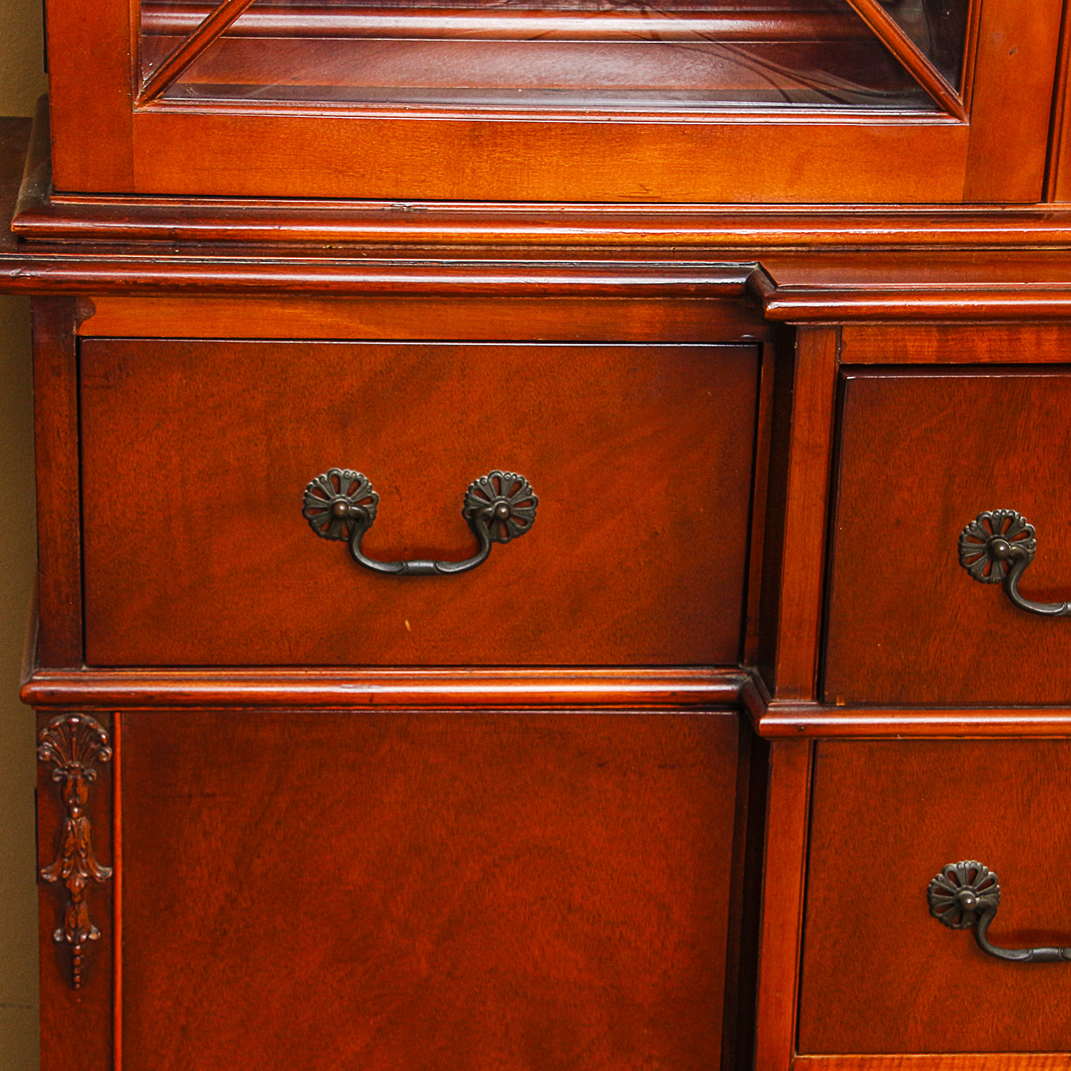 Vintage Mahogany China Cabinet with Bubble Glass Doors