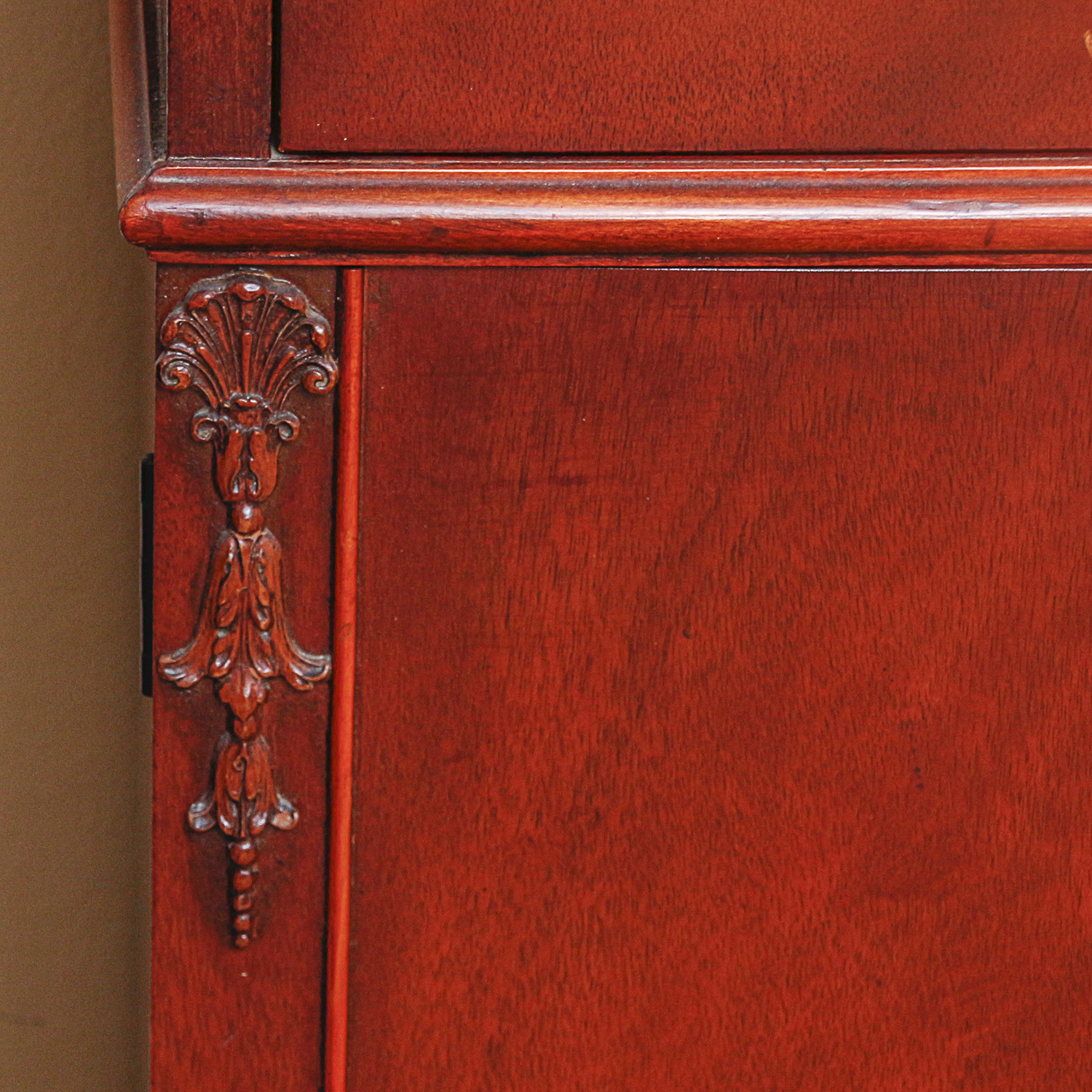 Vintage Mahogany China Cabinet with Bubble Glass Doors