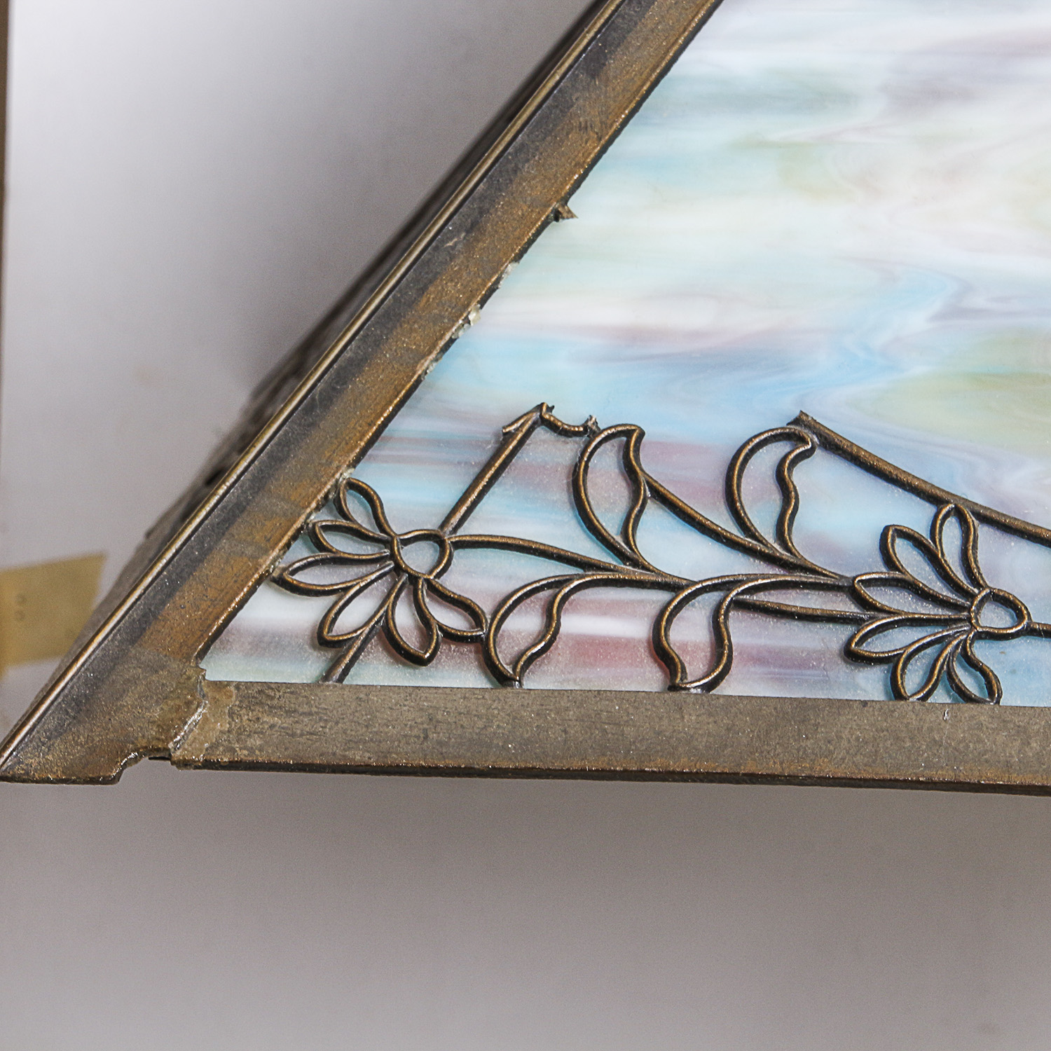 Stained Glass Prairie Style Lamp