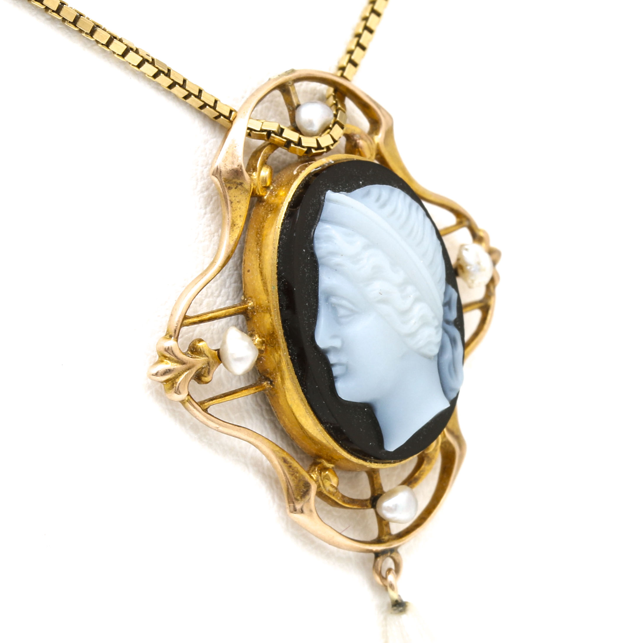 10K and 14K Yellow Gold Onyx Cameo and Pearl Pendant Necklace