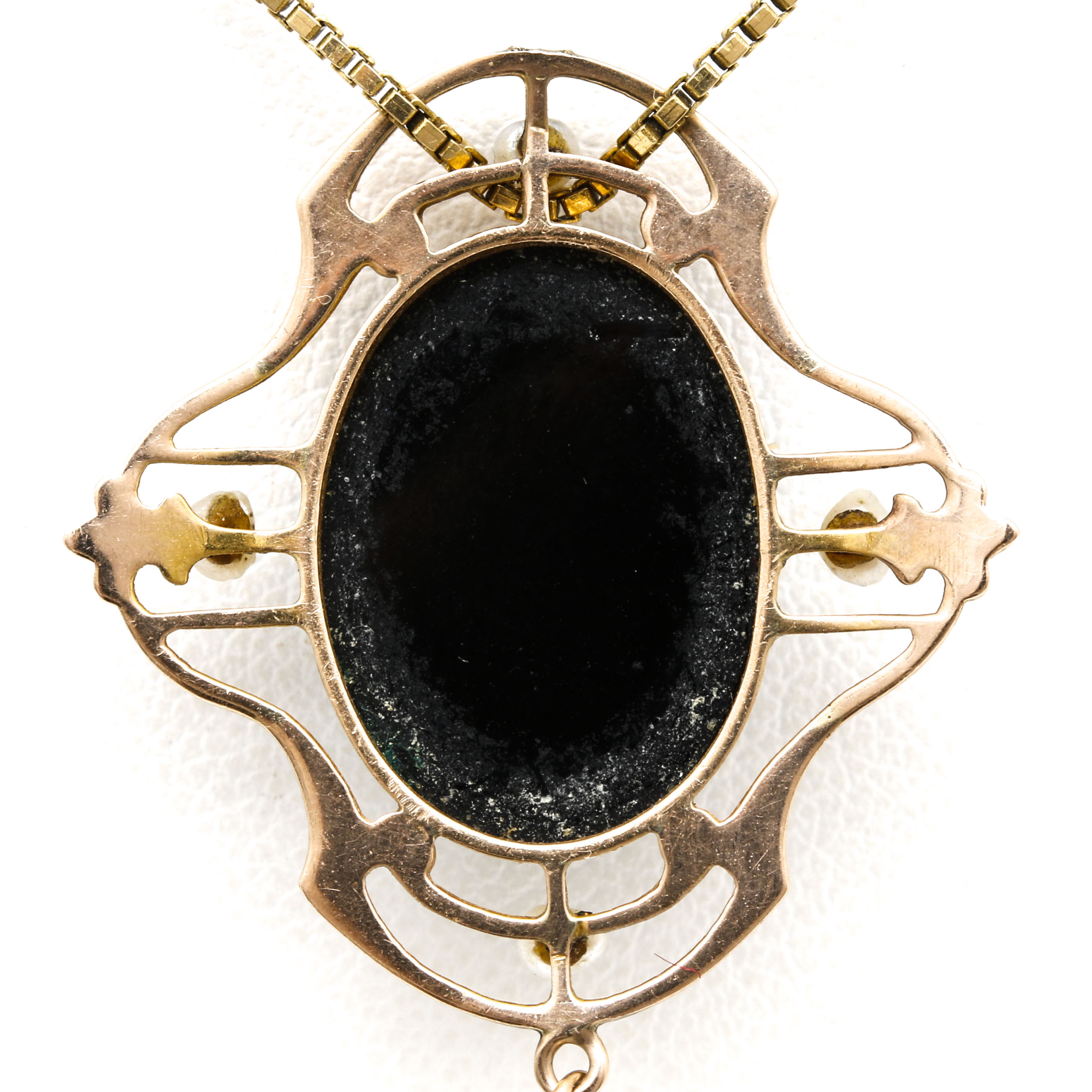 10K and 14K Yellow Gold Onyx Cameo and Pearl Pendant Necklace
