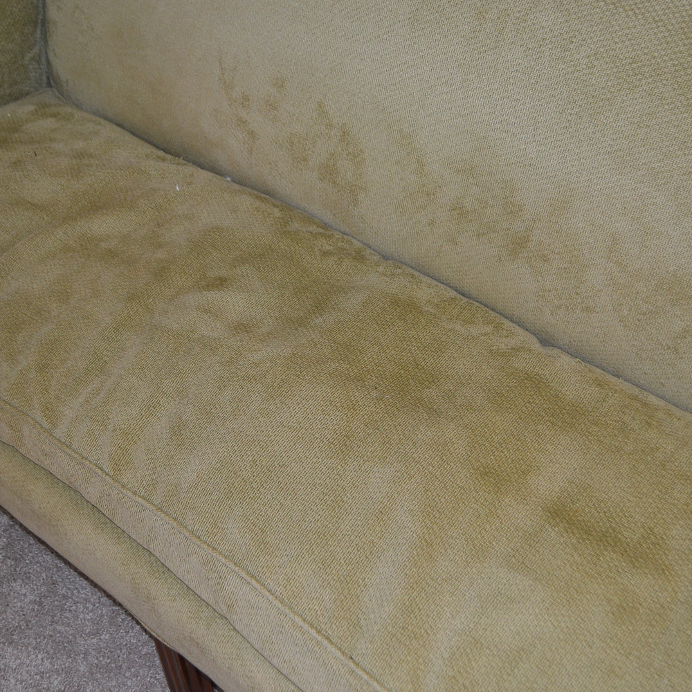 Chippendale Style Camelback Settee