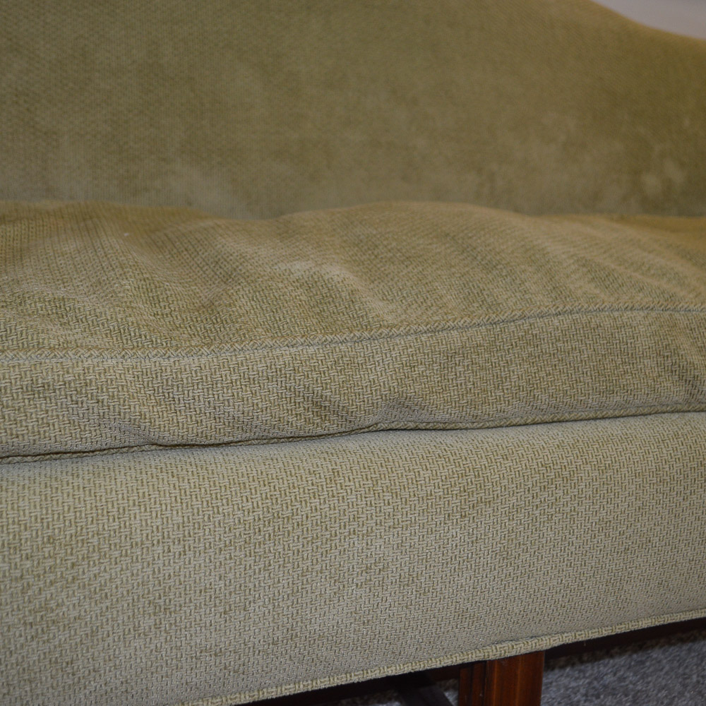 Chippendale Style Camelback Settee