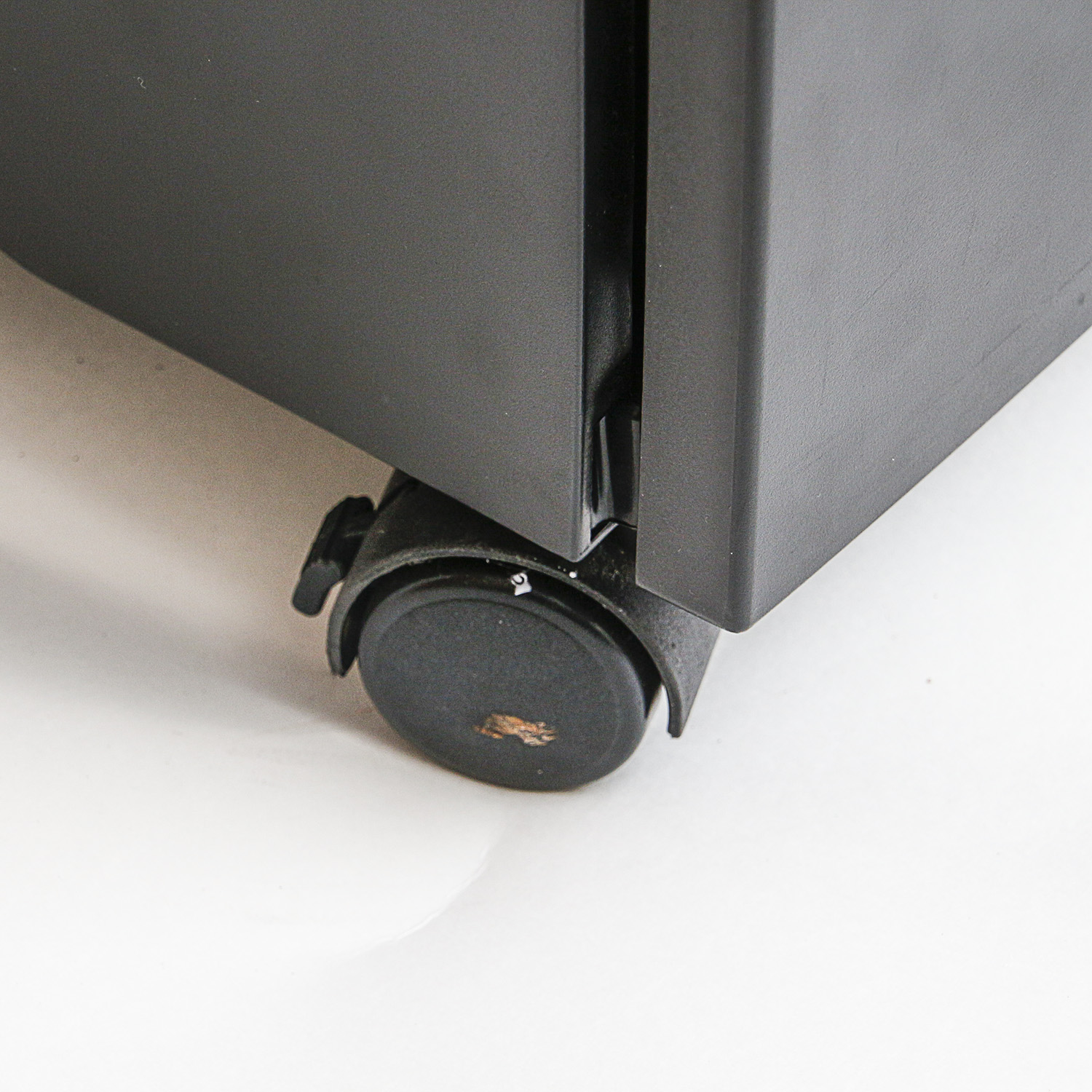 Royal Cross-Cut Paper Shredder SC180MX