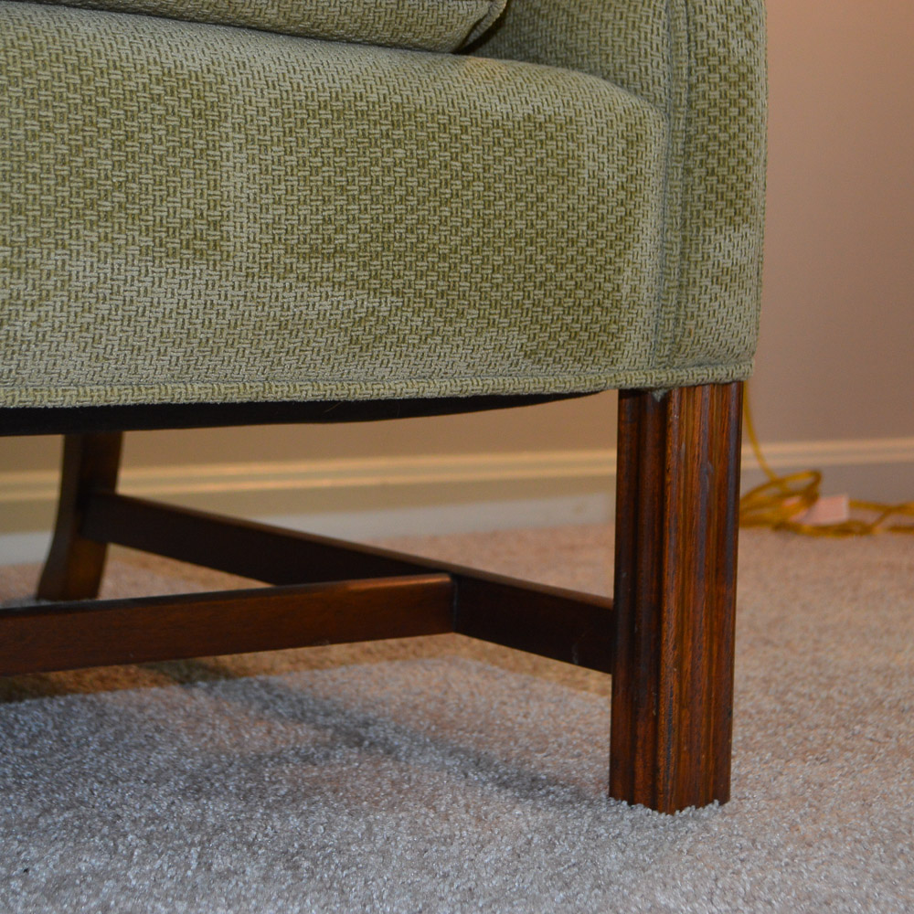 Chippendale Style Camelback Settee