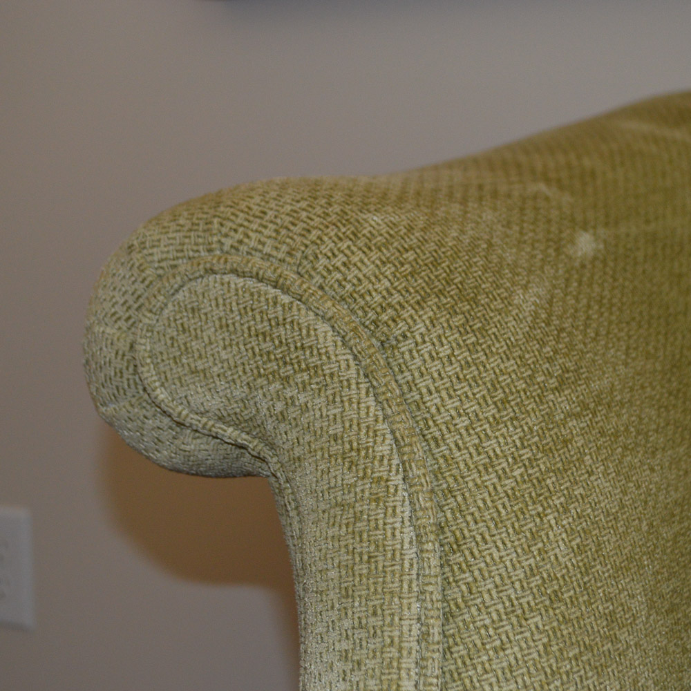 Chippendale Style Camelback Settee