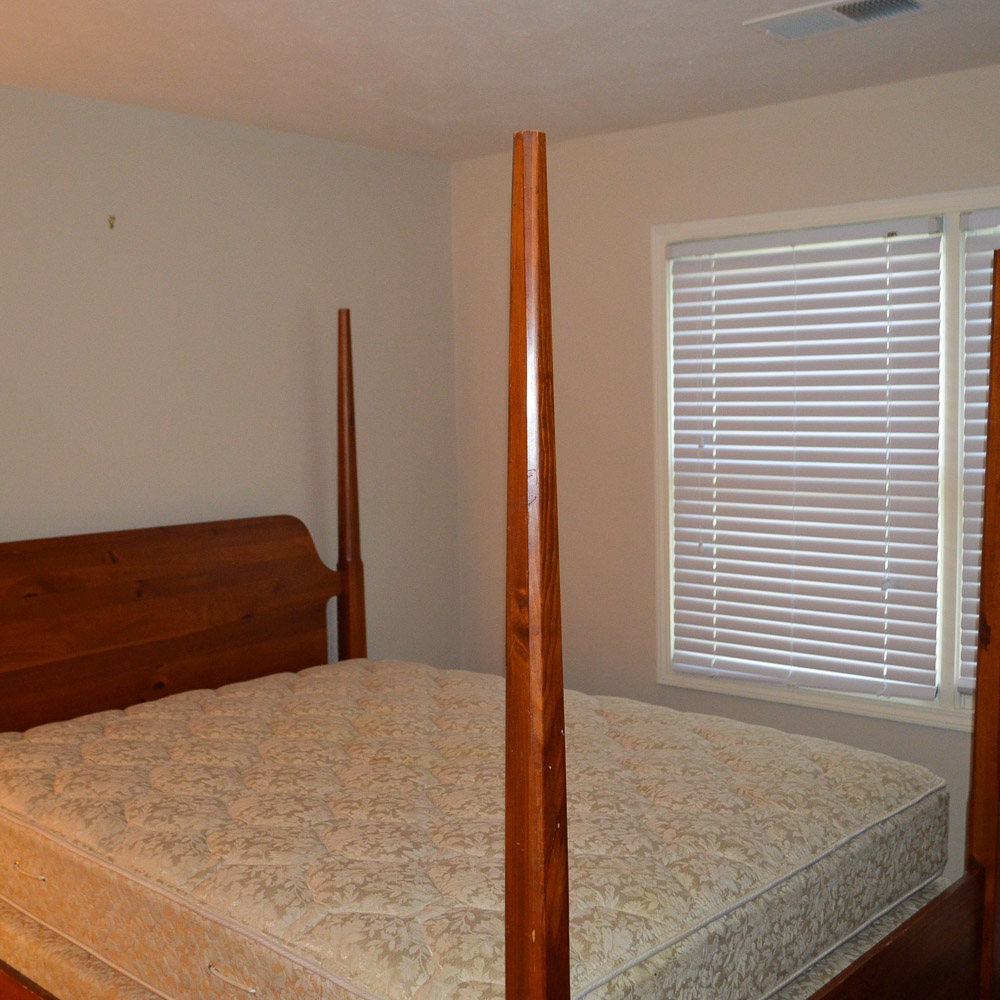 Full-Size Pine Four-Poster Bed