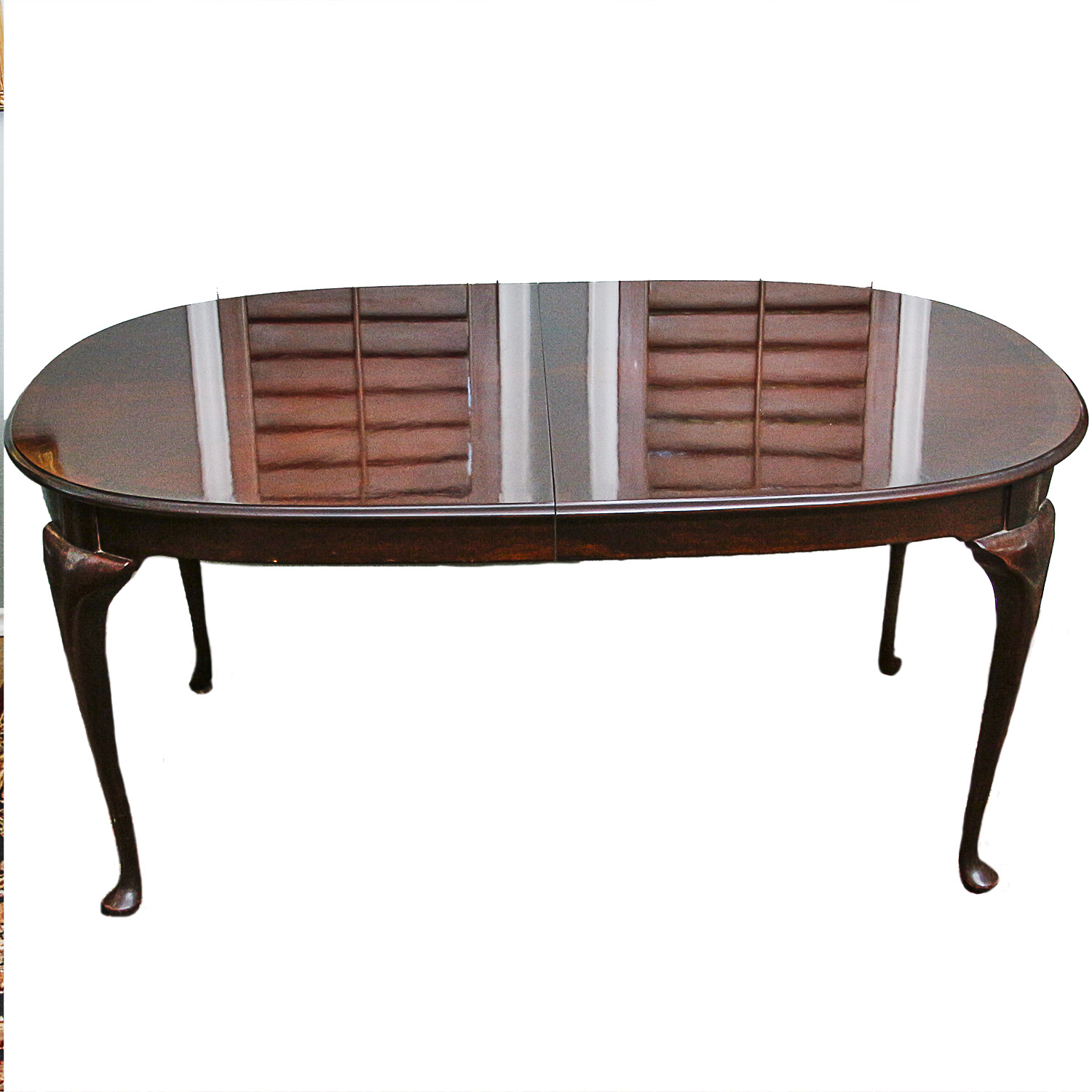 Queen Anne-Style Dining Table