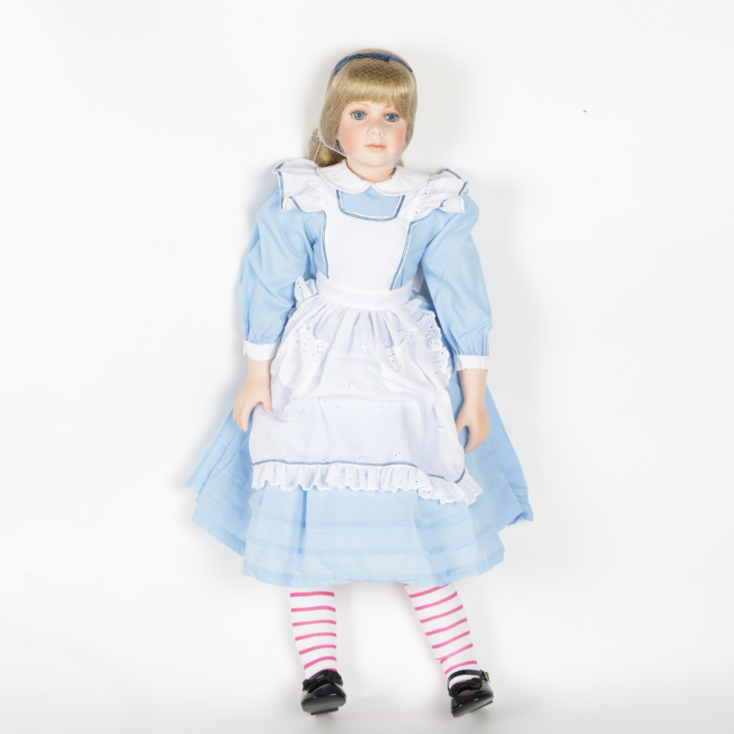 Limited Edition "Alice" Masterpiece Gallery Doll