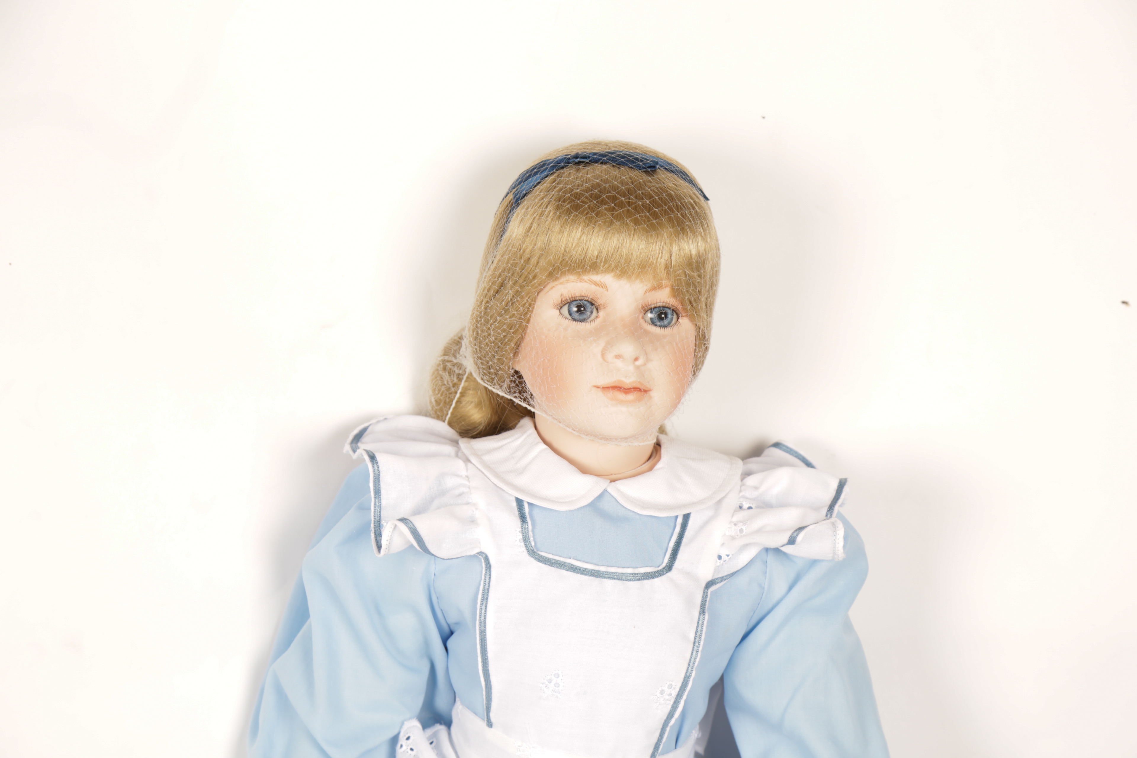 Limited Edition "Alice" Masterpiece Gallery Doll