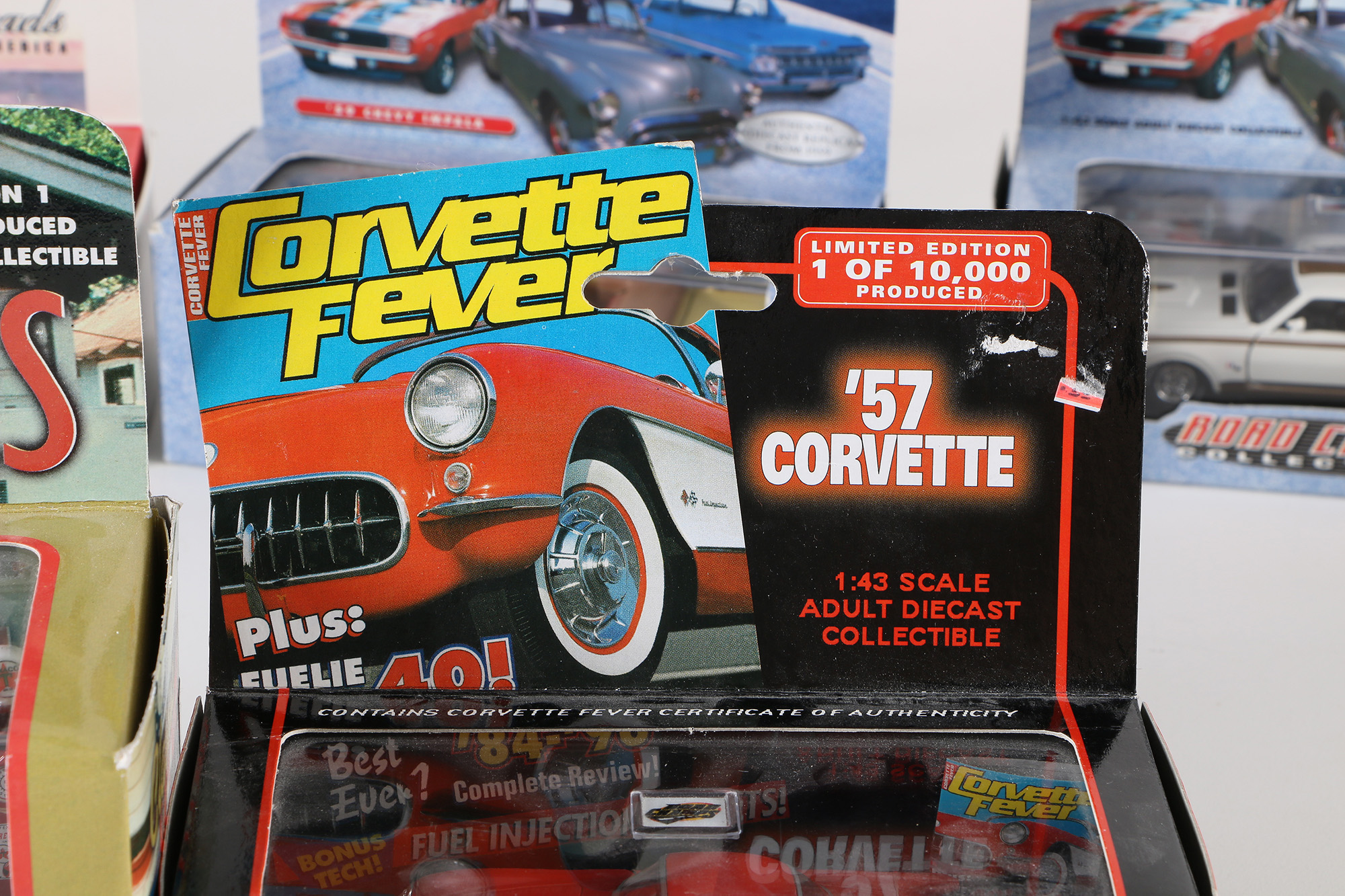 Road Champions and Classic Scenes Die-Cast Cars