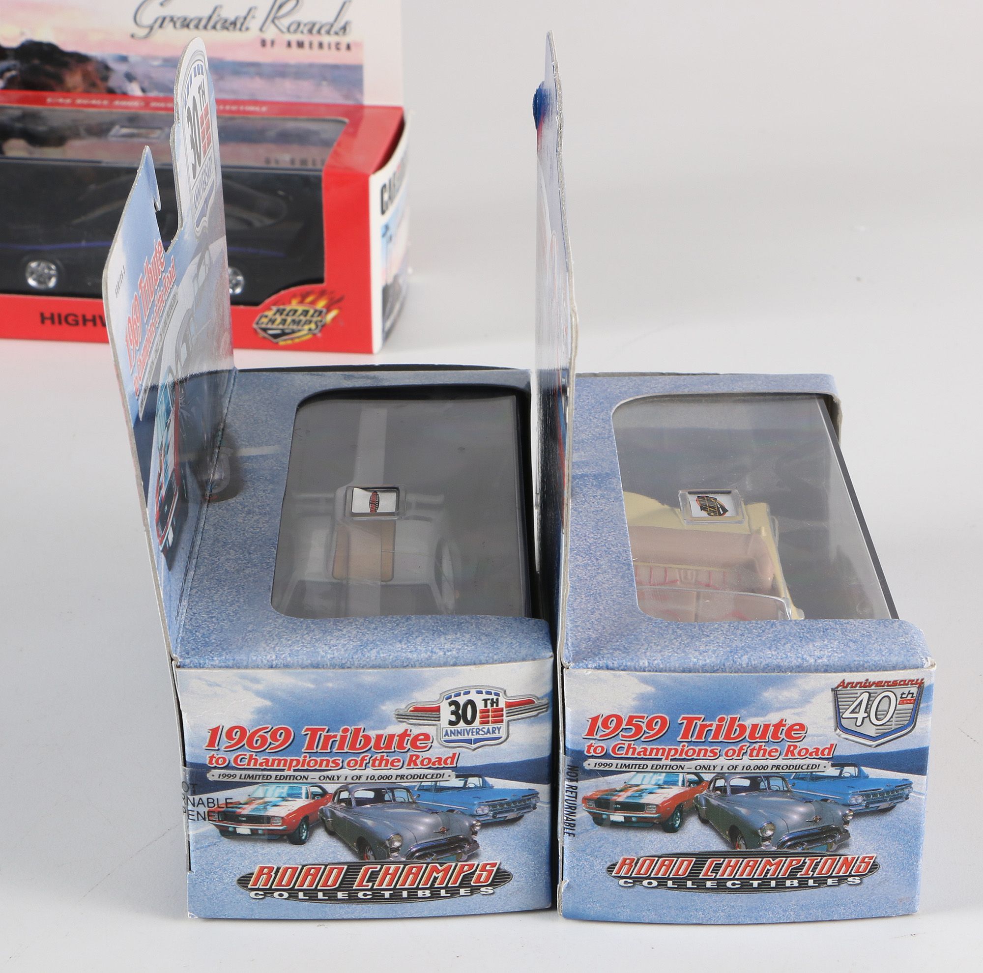 Road Champions and Classic Scenes Die-Cast Cars