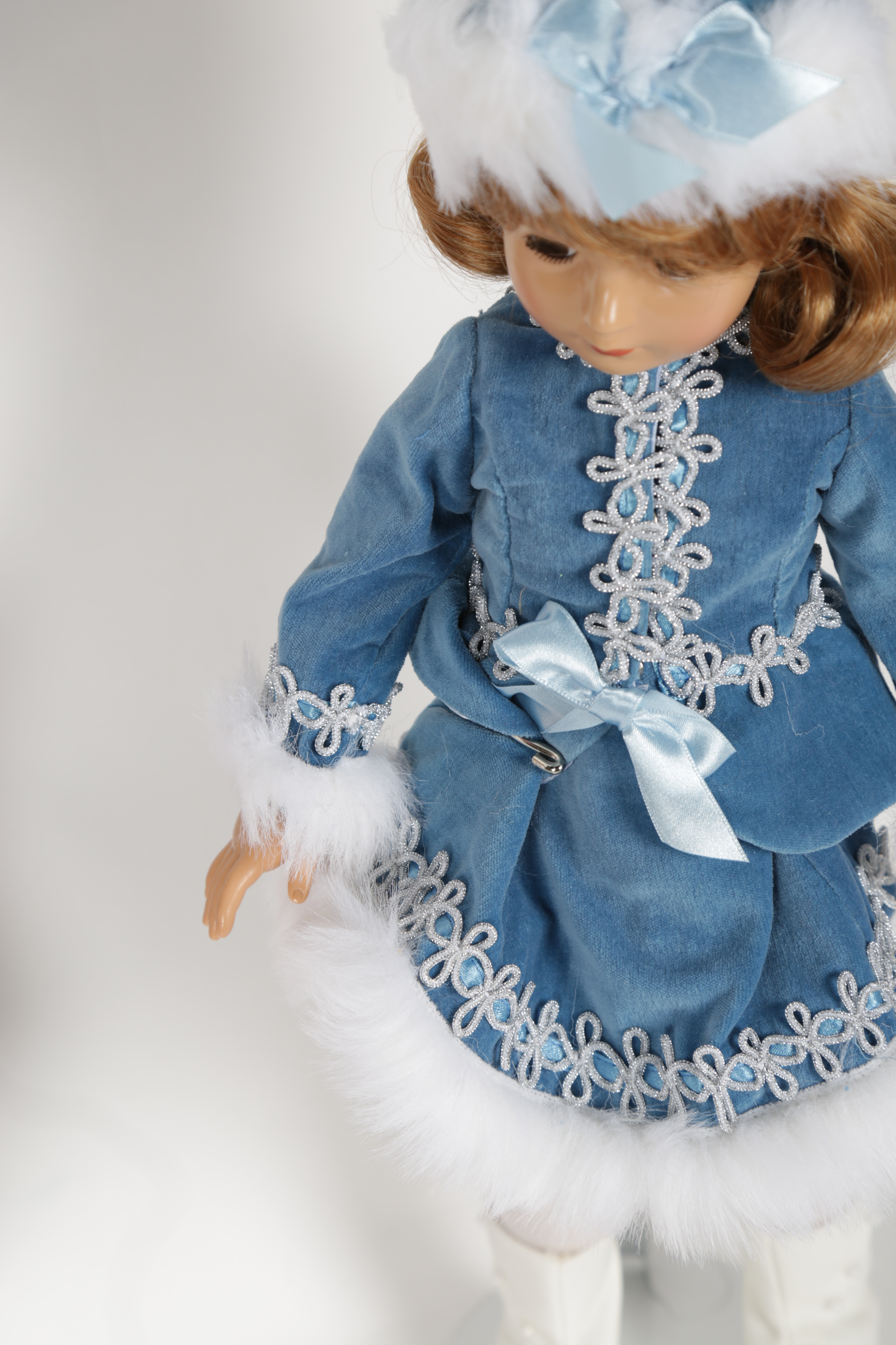 Porcelain Dolls featuring Bette Ball and Effanbee Doll Company