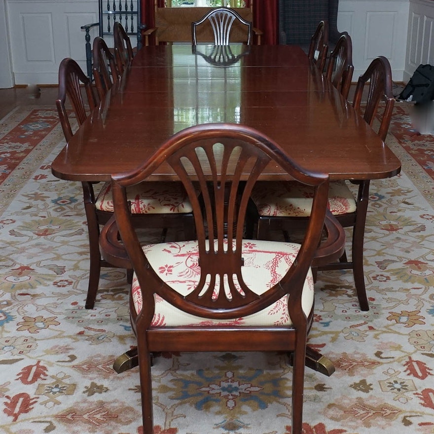 Vintage Duncan Phyfe Style Dining Table and Chairs