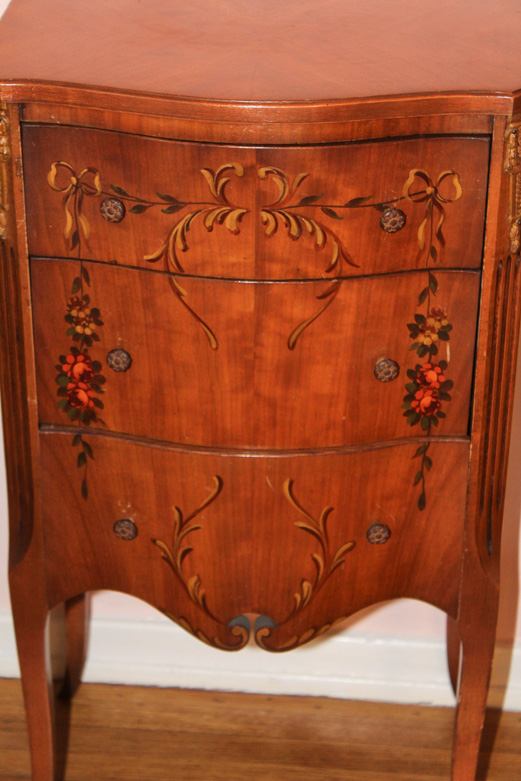 Pair of Vintage French-Inspired Tole Painted Nightstands