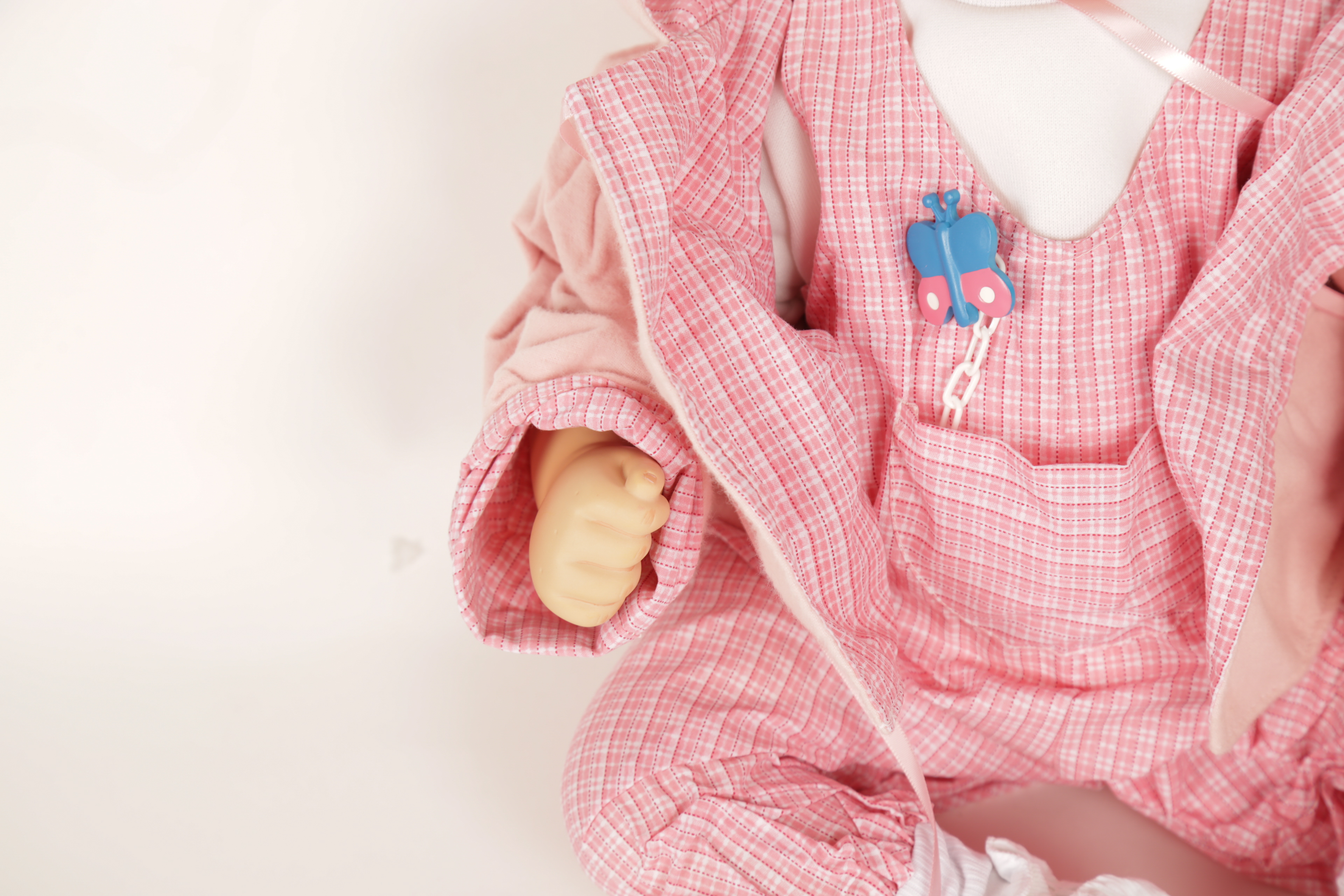 Limited Edition "Theresa" Masterpiece Gallery Doll